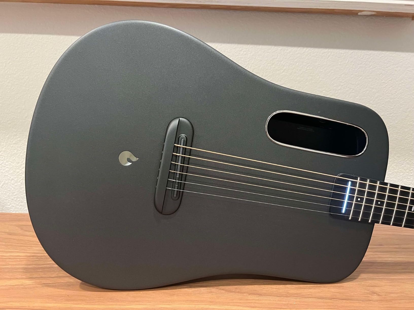LAVA ME AIR Portable Carbon Fiber Electric-Acoustic Guitar. Travel Guitar for Beginners with Onboard Effects and Magnetic Pickup. Silver customer photo 1