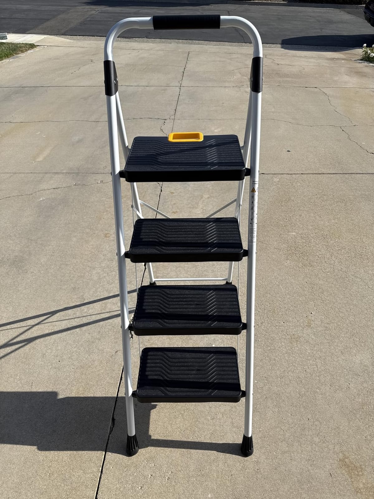KINGRACK 4 Step Ladder, Folding Step Ladders for Home, 800lb Capacity, White | Step-ladder with Safety Lock Non-Skid Wide Pedals, and Handrail, Lightweight, Household Ladder for Home, Kitchen, Office customer photo 1