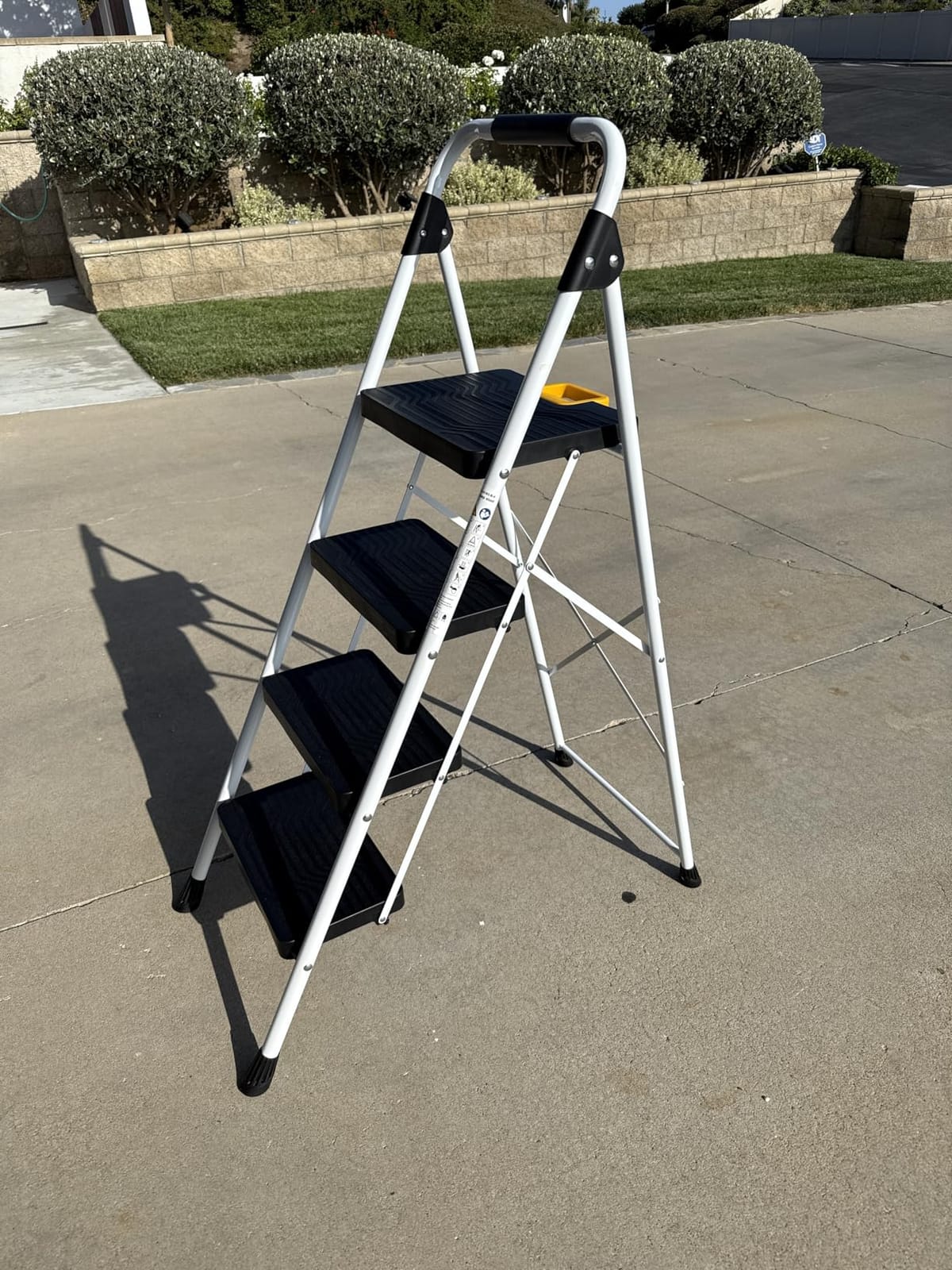 KINGRACK 4 Step Ladder, Folding Step Ladders for Home, 800lb Capacity, White | Step-ladder with Safety Lock Non-Skid Wide Pedals, and Handrail, Lightweight, Household Ladder for Home, Kitchen, Office customer photo 2