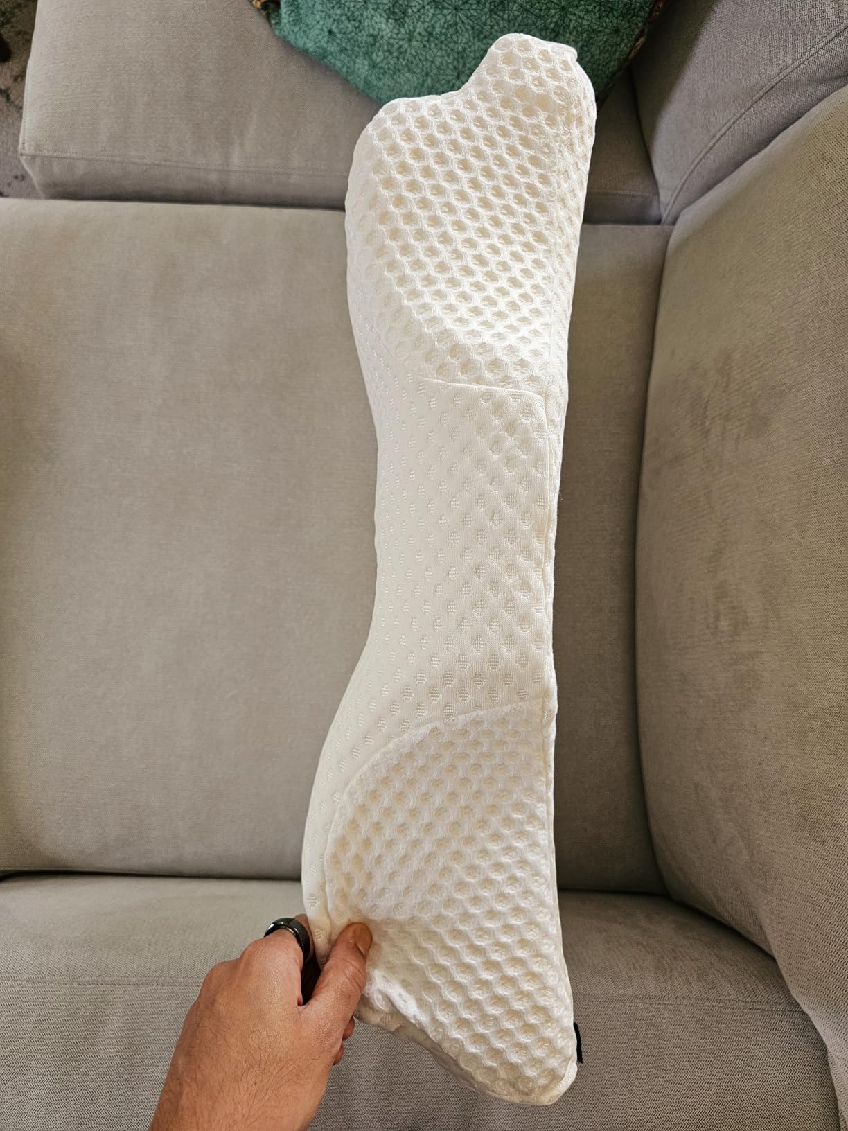 Osteo Cervical Pillow for Neck Pain Relief, Hollow Design Odorless Memory Foam Pillows with Cooling Case, Adjustable Orthopedic Bed Pillow for Sleeping, Support for Side Back Sleepers customer photo 1