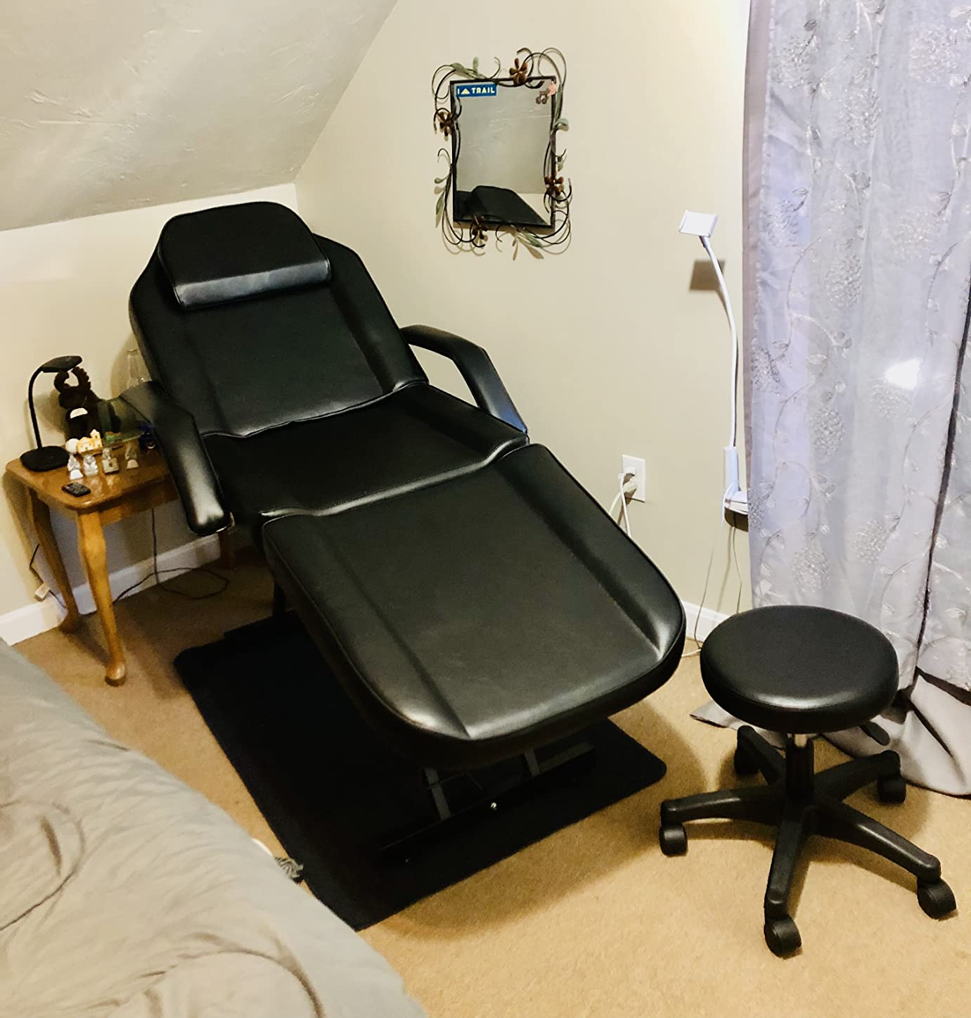 Artist hand Massage Table Electric Height Adjustable Massage Bed, Facial Bed Lash Bed for Eyelash Extensions Salon Chair (White), Electric Height Adjustment Offers Convenient Positioning For Facial Treatments, Lash Extensions, Massage & Spa Services customer photo 2