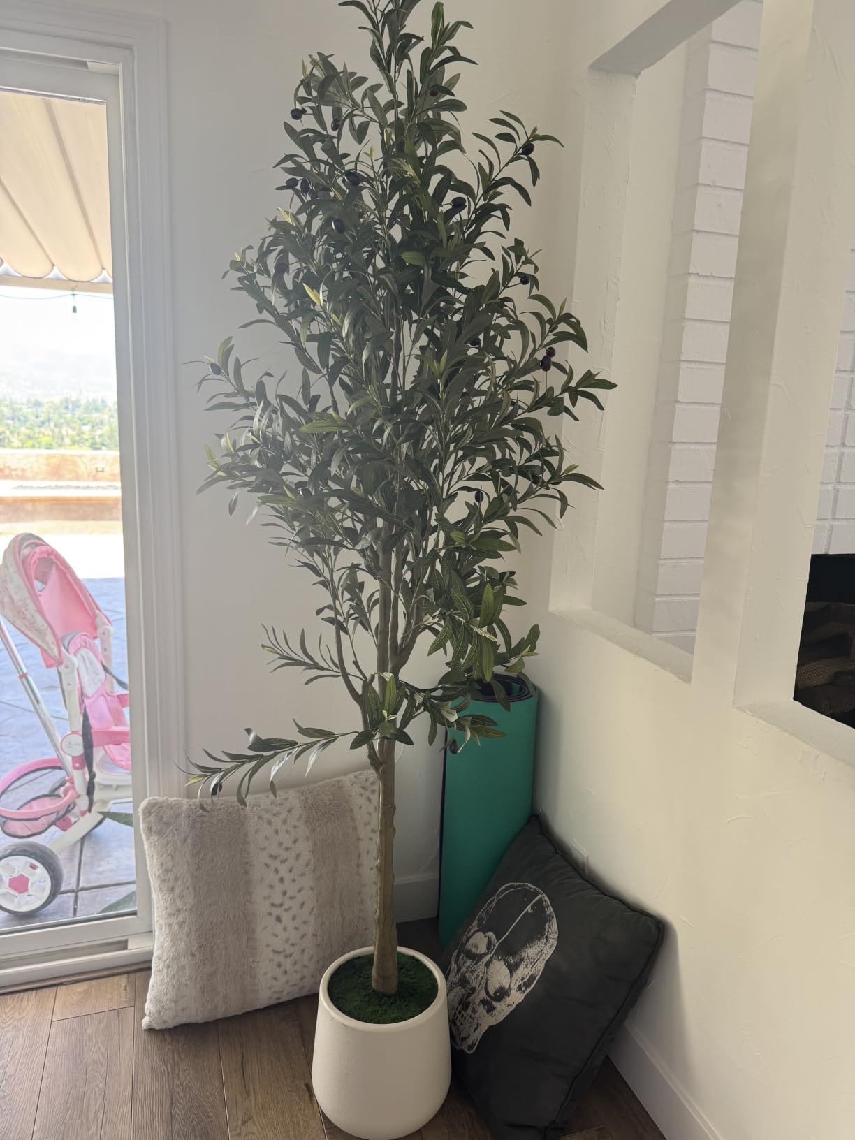 VIVATREES Olive Trees Artificial Indoor, 6FT Tall Faux Olive Tree with White Tall Planter, Artificial Plants with Natural Wood Trunk and Lifelike Fruits for Home Office Decor customer photo 2
