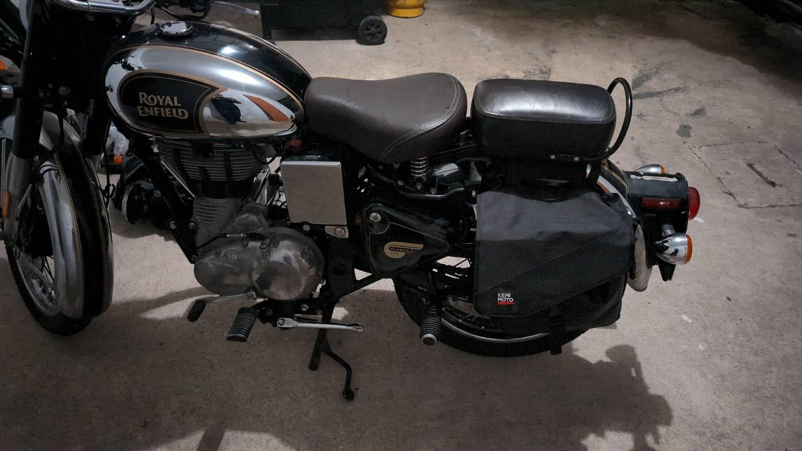 KEMIMOTO Motorcycle Saddlebags 40L(20Lx2) Large Capacity | Detachable Side Saddle Bags Motorcycle Panniers Bags with Protective Cover Universal Luggage Bag, Black customer photo 2