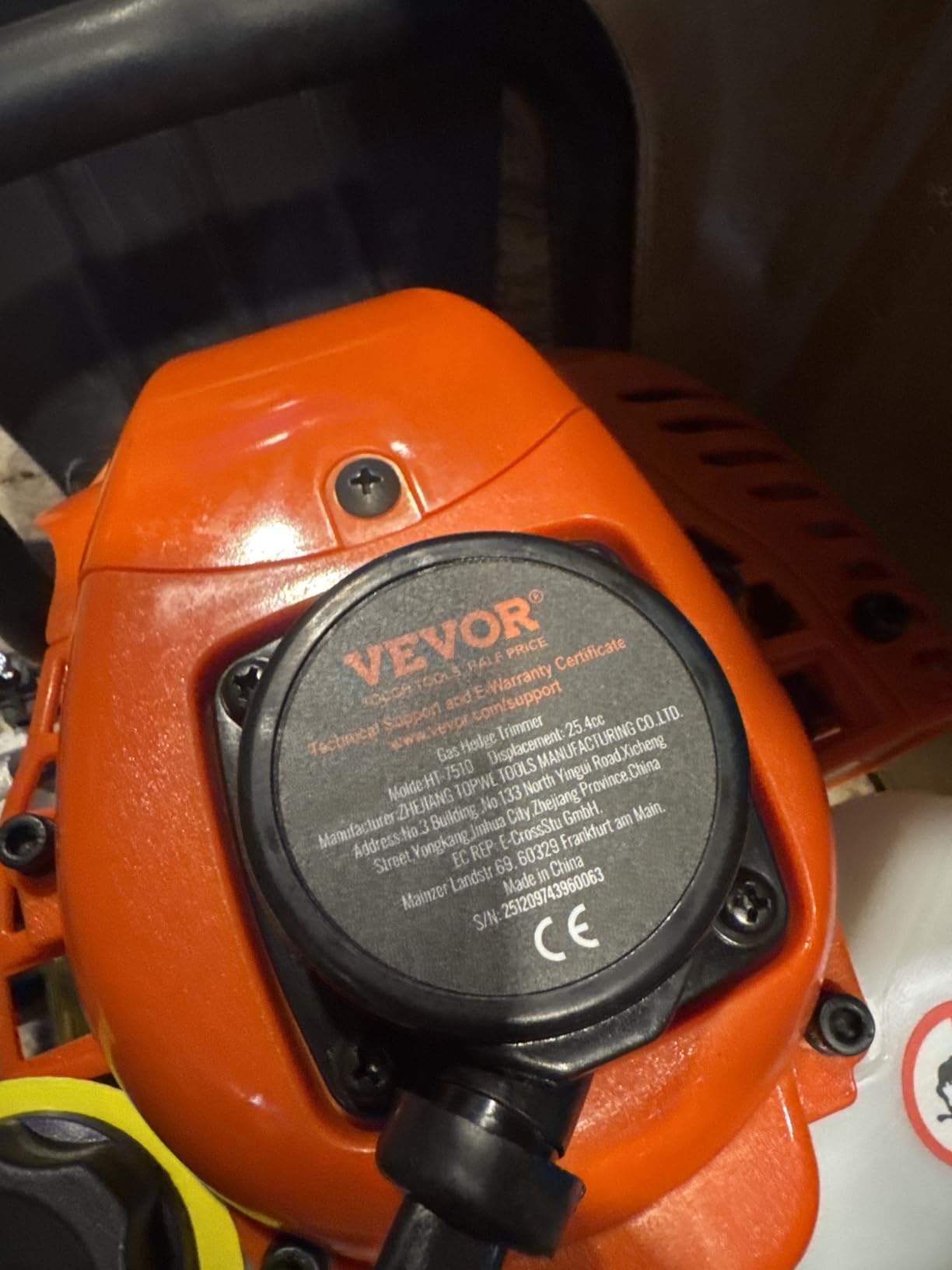 VEVOR Gas Hedge Trimmer 2 Cycle, 23.2-Inch 26cc Dual Sided Blade, Handheld, Lightweight, EPA, CE, EMC Certified customer photo 2