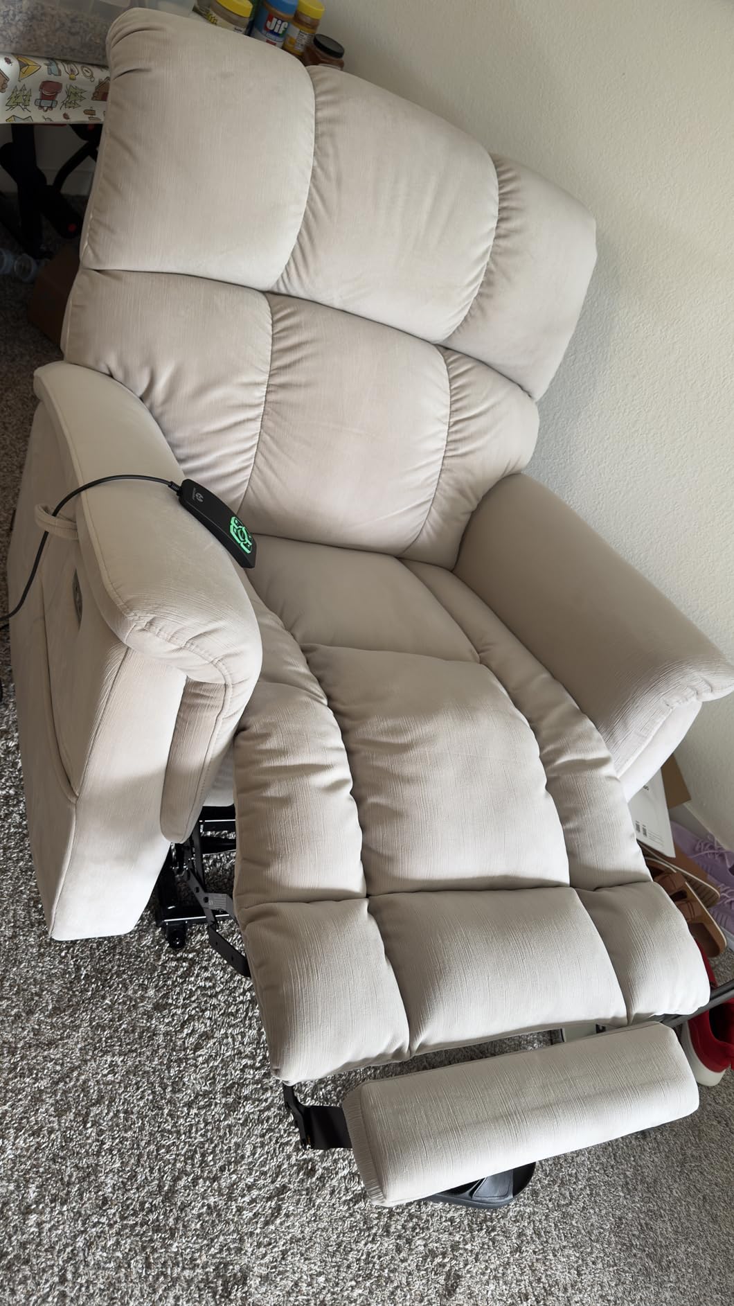 MCombo Oversized Power Lift Recliner Chair for Elderly, Lay Flat R7166 | Zero Gravity, Lumbar & Seat Heating and Massage, Infinite Position, For Big and Tall, USB Charging Ports, Pet-friendly Fabric customer photo 2