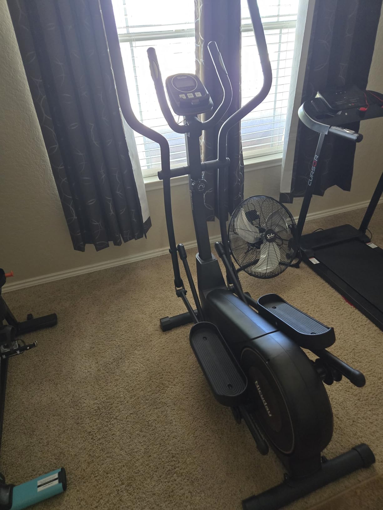 Niceday Elliptical Exercise Machine with 15.5/18/19IN Long Stride | Compact Elliptical Machine for Home Use, 16 Resistance Levels, 400LBS Stable Loading Capacity, Kinomap APP Support customer photo 2