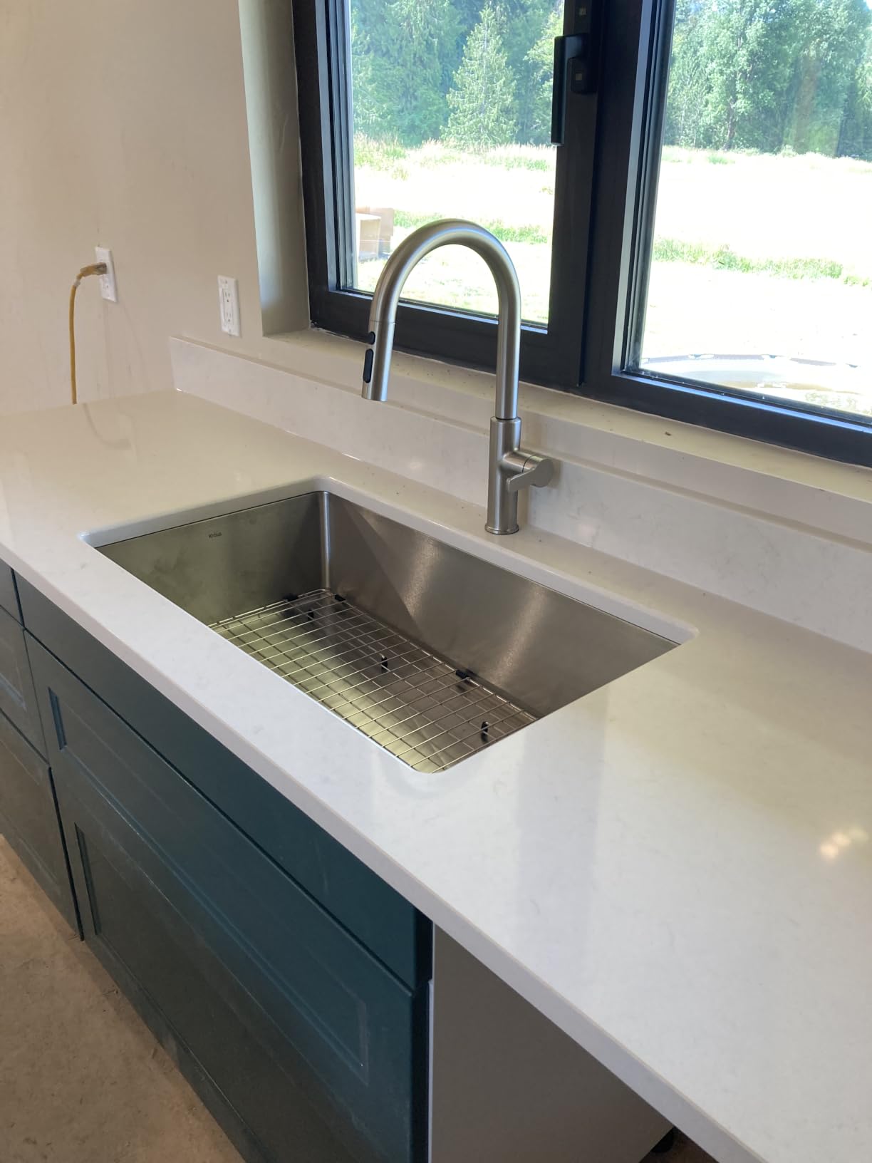 KRAUS Fairlane 33-inch Undermount Single Bowl 18-Gauge Stainless Steel Kitchen Sink, KHU640-33 customer photo 1