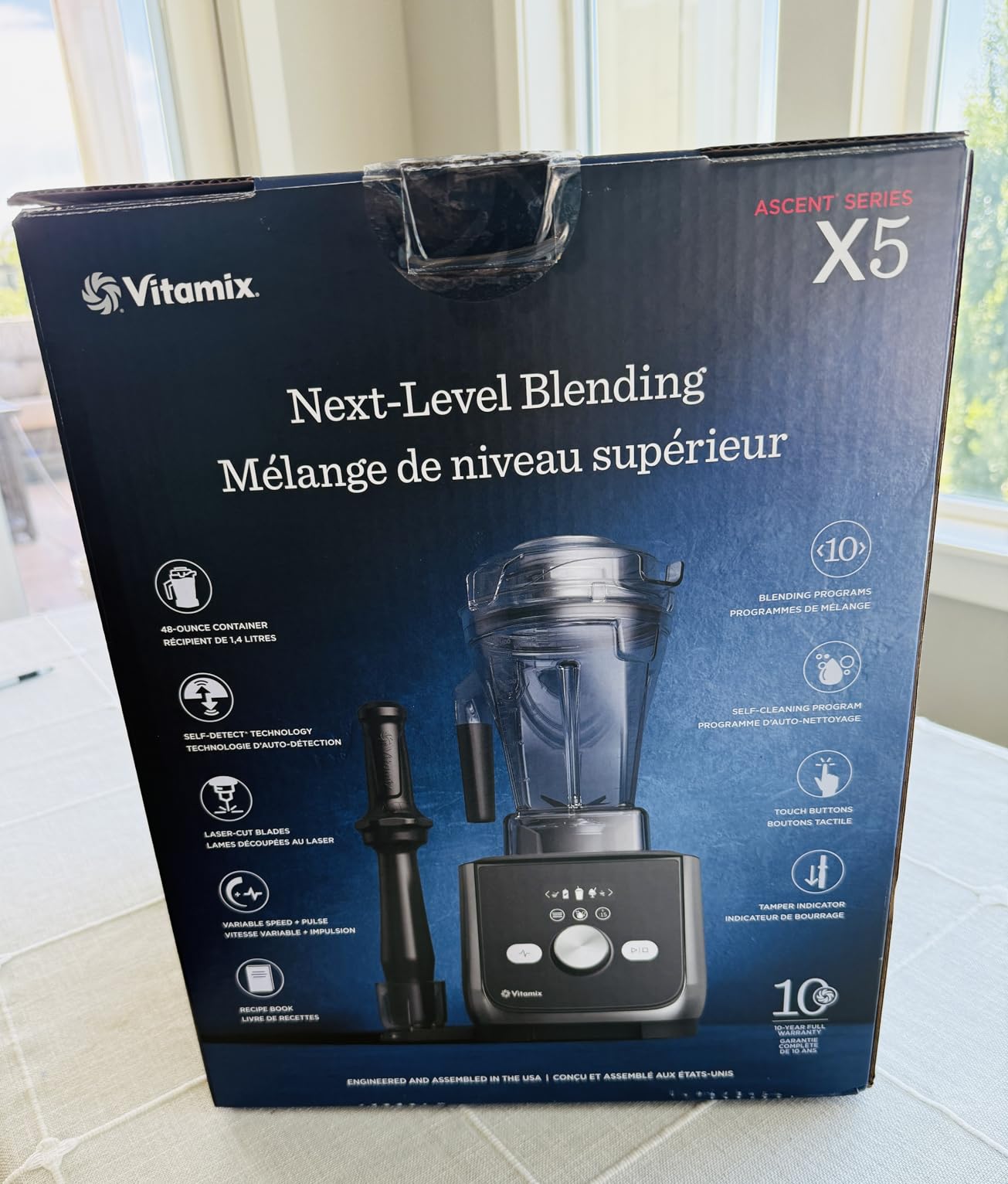 Vitamix Ascent X5 Professional-Grade Blender, 10 Programs, Brushed Stainless | 48 oz. Container, Kitchen Appliance for Smoothies, Soups and More, Pulse, Variable Speed, Self-Cleaning Program, SELF-DETECT customer photo 1