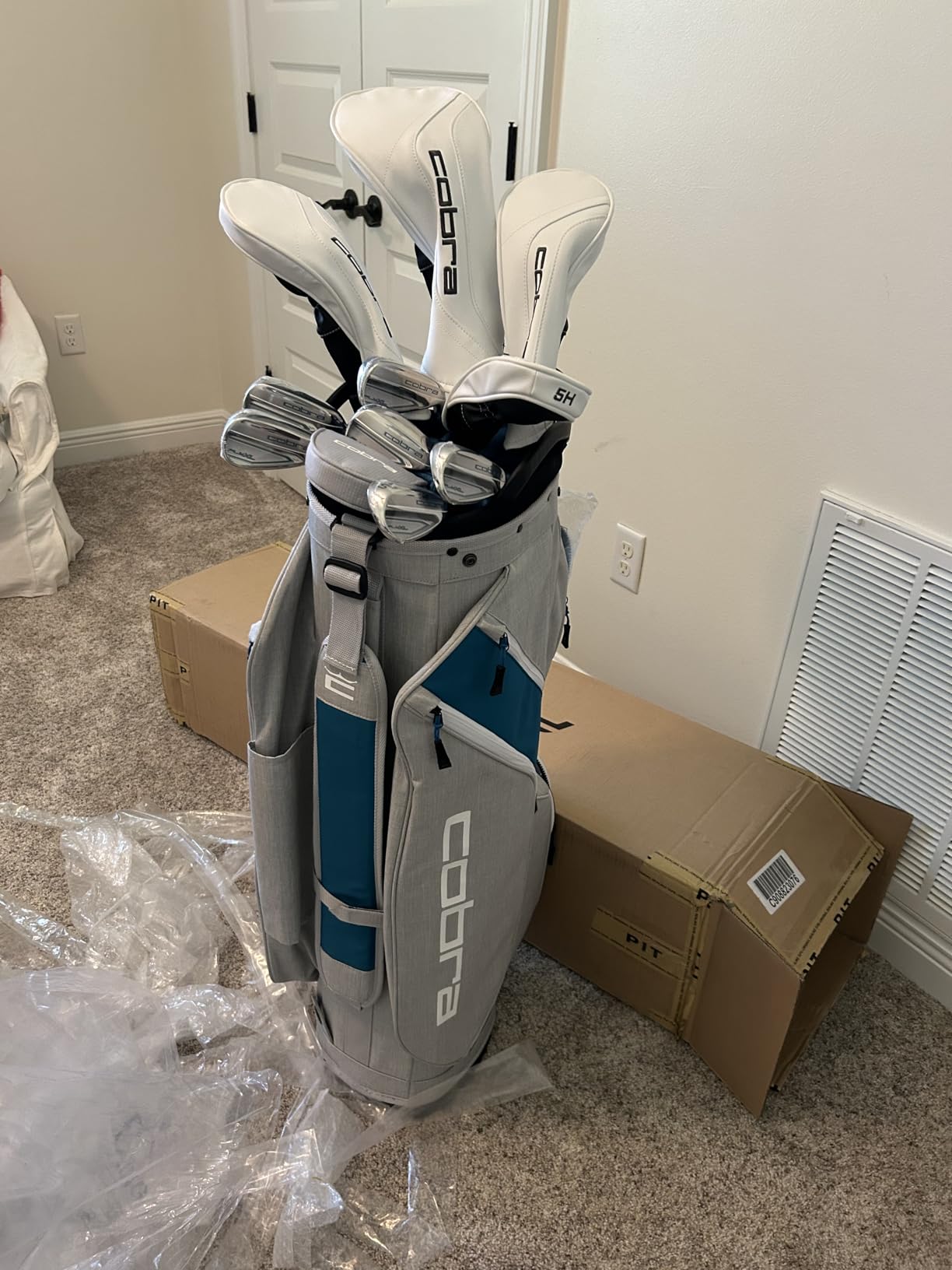 Cobra Golf Women's Fly-XL Complete Set customer photo 2