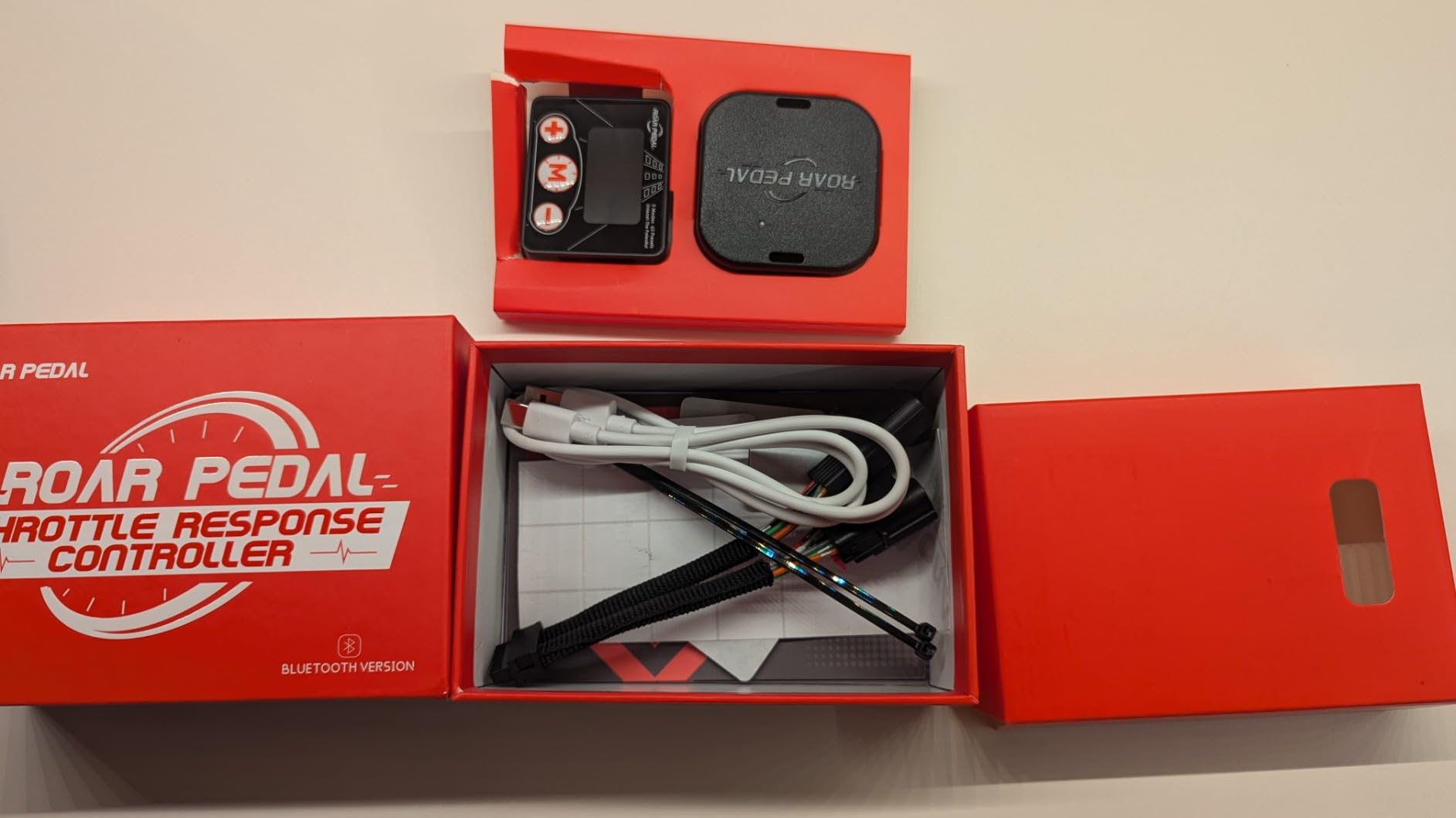 Roar Pedal Throttle Response Controller with Remote RP913 | Compatible with Some Models of Dodge, Ram, Ford, Jeep, Chevrolet, Chrysler, GMC, Maserati, Mazda, Lincoln, Land Rover customer photo 1