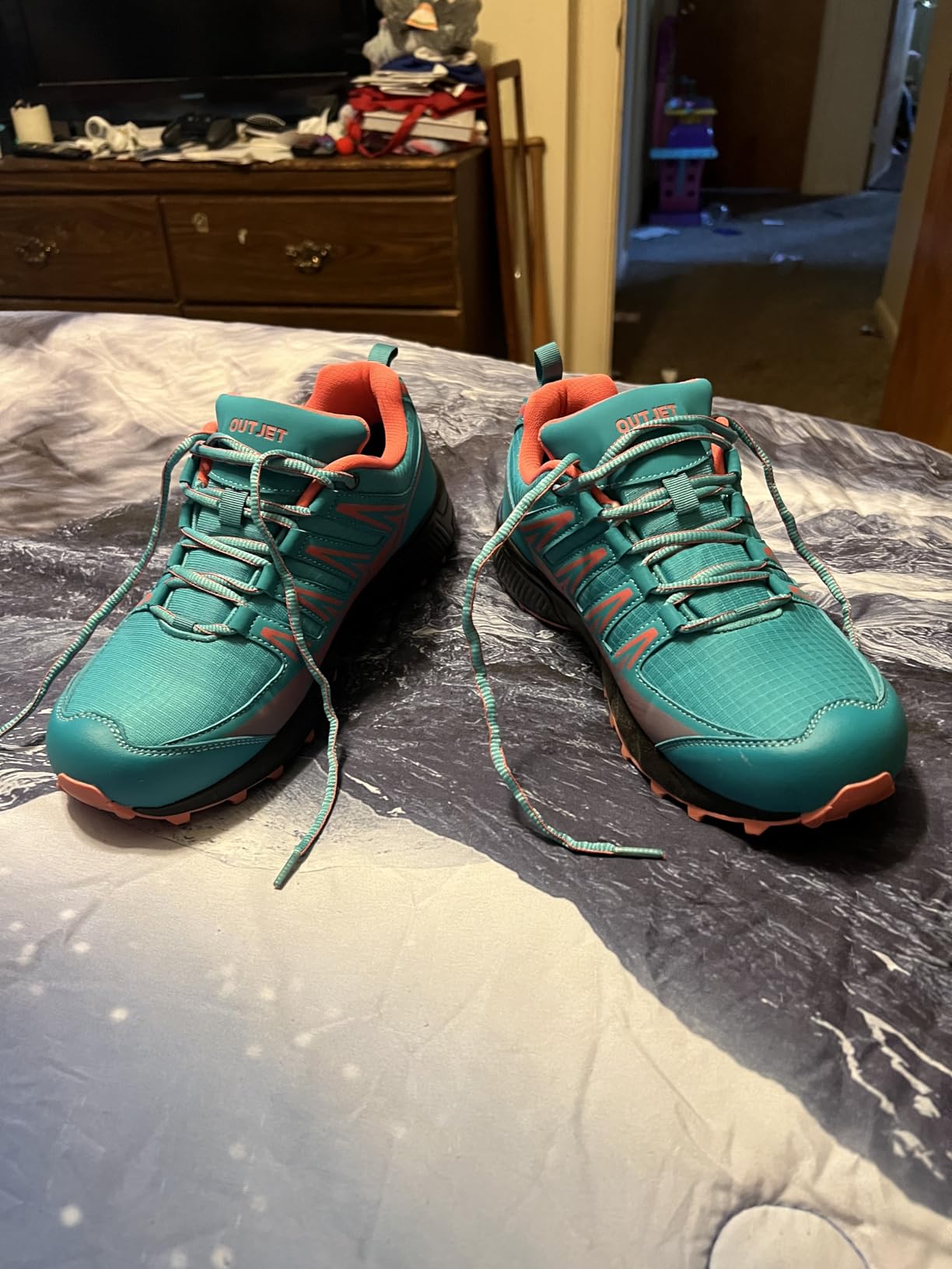 Women's Waterproof Hiking Shoes Lightweight customer photo 1
