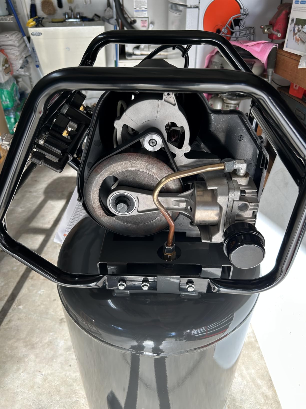 Klutch 29-Gallon Air Compressor, 2.5 HP, 120V, 175 PSI, 5.1 CFM at 90 PSI | Oil-free vertical design, Quick recovery, Nailing and painting use, Large wheels, Maintenance-friendly tank drain customer photo 1
