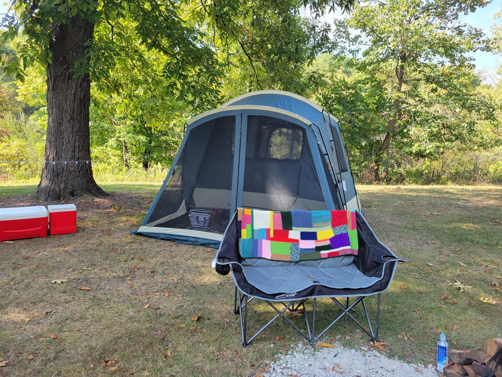 Bolosy Oversized XL Camping Chairs for Adults Heavy Duty Support 500 lbs Outdoor Folding Chairs Padded Portable Lawn Chairs Camp Chairs with Cup Holder customer photo 1