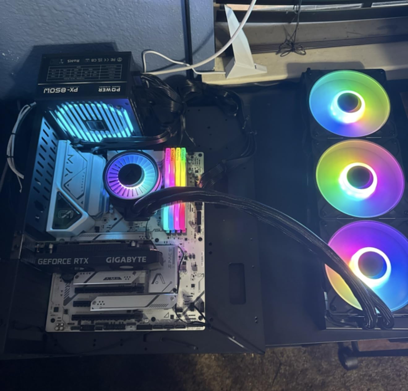 TGDGAMER E-ATX Open Chassis PC Test Bench, Wide Body Heat Dissipation customer photo 2