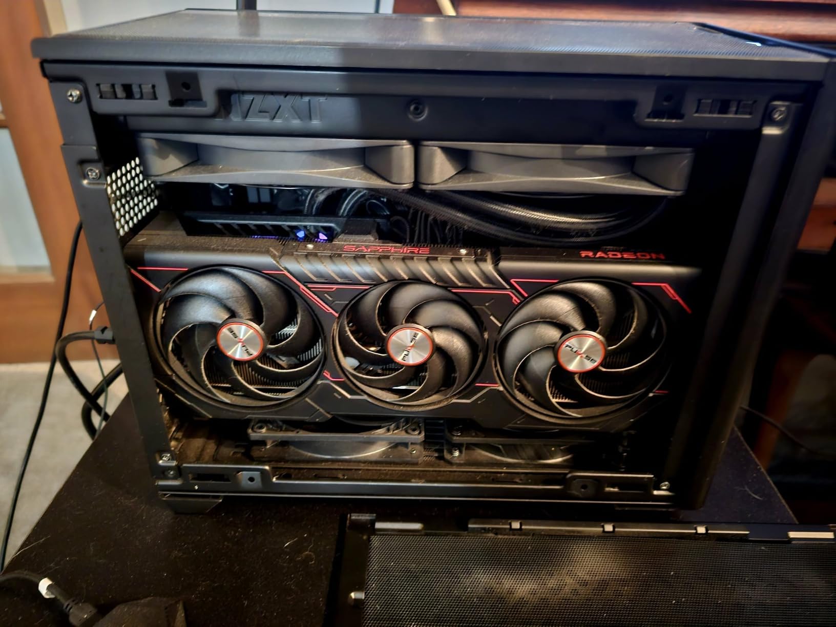 ASUS ROG STRIX X870-I GAMING WIFI AMD AM5 X870 Mini ITX motherboard 10+2+1 power stages, Dynamic OC Switcher, Core Flex, DDR5 AEMP, WiFi7, 2x M.2, PCIe 5.0, Q-Release Slim, USB4, AI OCing & Networking customer photo 2