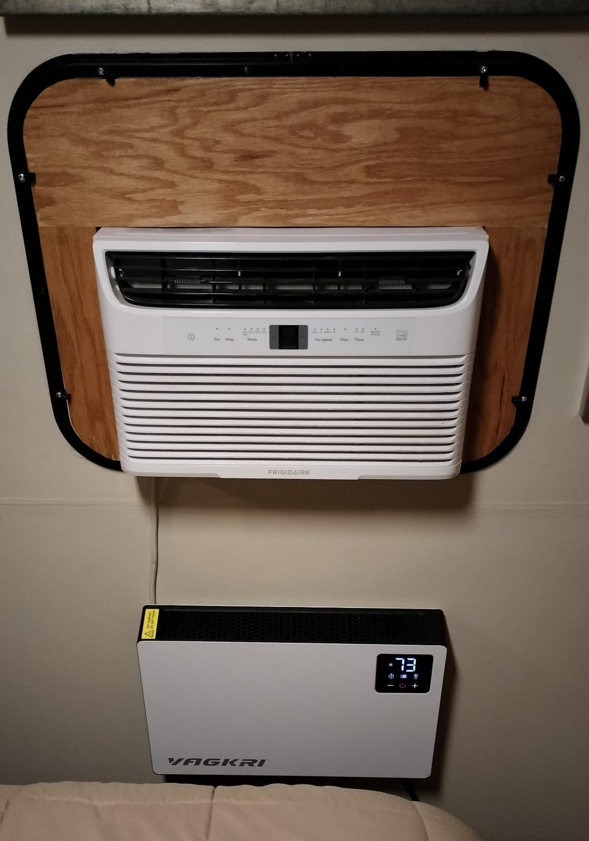 VAGKRI Quiet Electric Space Heater, Wall Mounted Heater 1500W Fast Heating with Remote, 3 Heating Modes, 24H Timer, Indoor Heaters with Stand Base for Bathroom, Bedroom, Living Room, Office customer photo 2