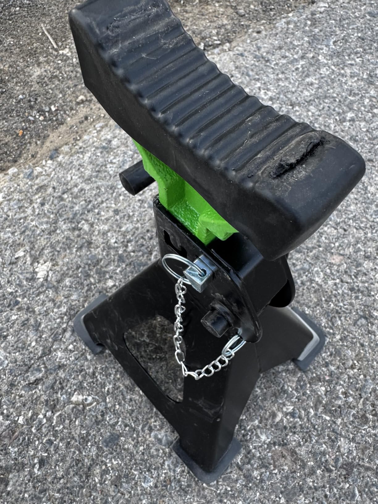 Jack Stands 3 Ton (6,600 lb) Heavy Duty Steel, Double Locking, Set of 2, Adjustable Height 11.03-16.7 Inch, Green Car Jack Stands for Cars SUV Trucks Vans customer photo 1