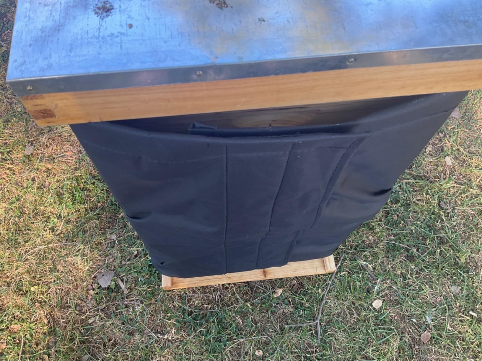 Winter Bee Hive Wrap Beehive Wrap for Winter Bee Hive Insulation Wrap Thickened Beehive Winter Protection Cover 600D Oxford Insulated Cover, Waterproof, Windproof, Warm, Reusable customer photo 2