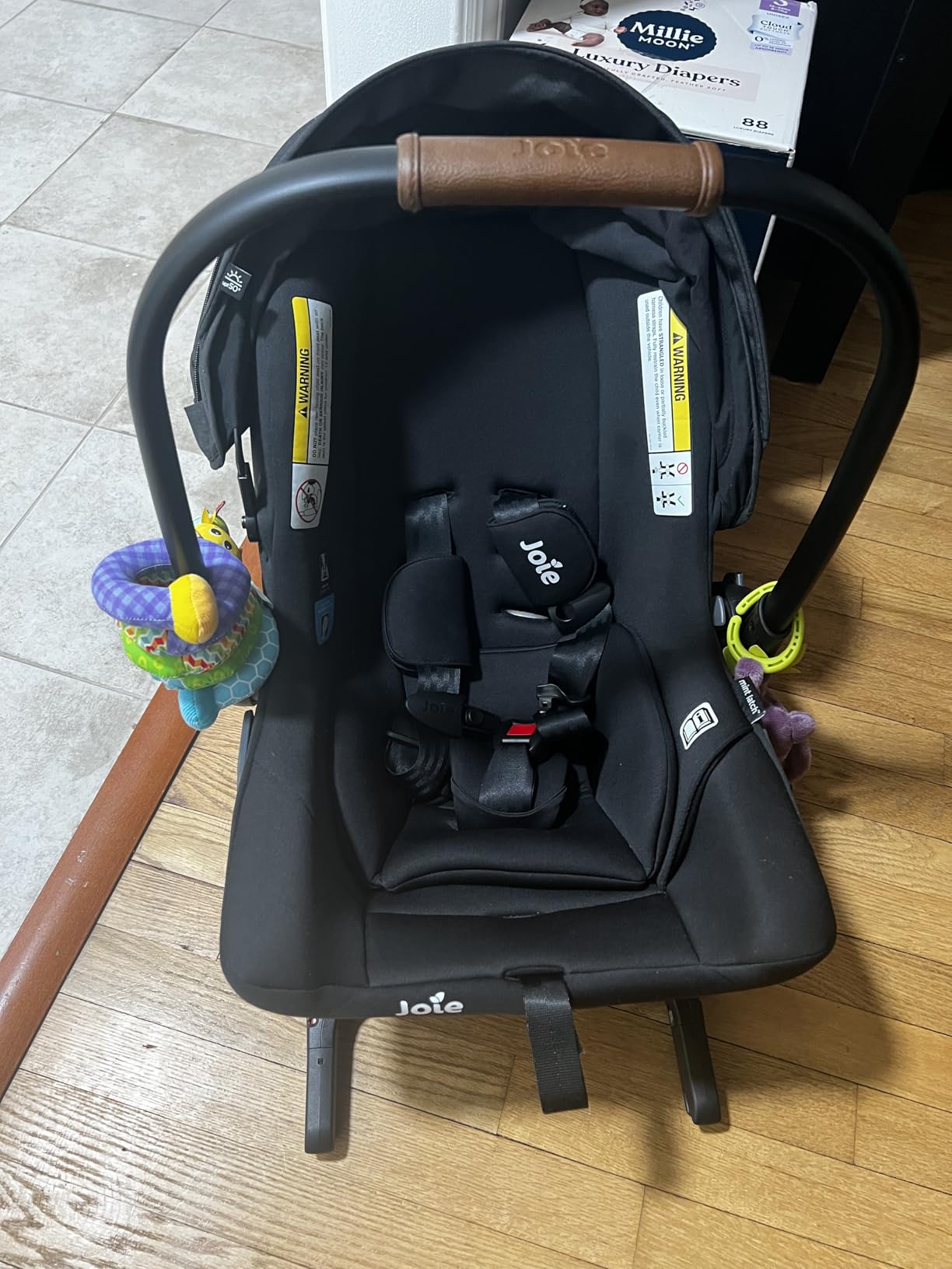 Joie Baby Mint Latch Baseless Infant Car Seat, Lightweight | Built-in Rigid Lower Anchor Attachments and Side-Impact Protection - No Base Installation Required, Travel-Friendly Design customer photo 1