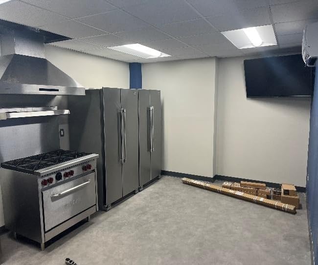 Wall Mount Range Hood 48 Inch 1200 CFM Ultra Powerful Commercial Vent Hood with Remote Control, Gesture & Touch Panel, 4 Speeds & Stainless Steel Filters customer photo 1
