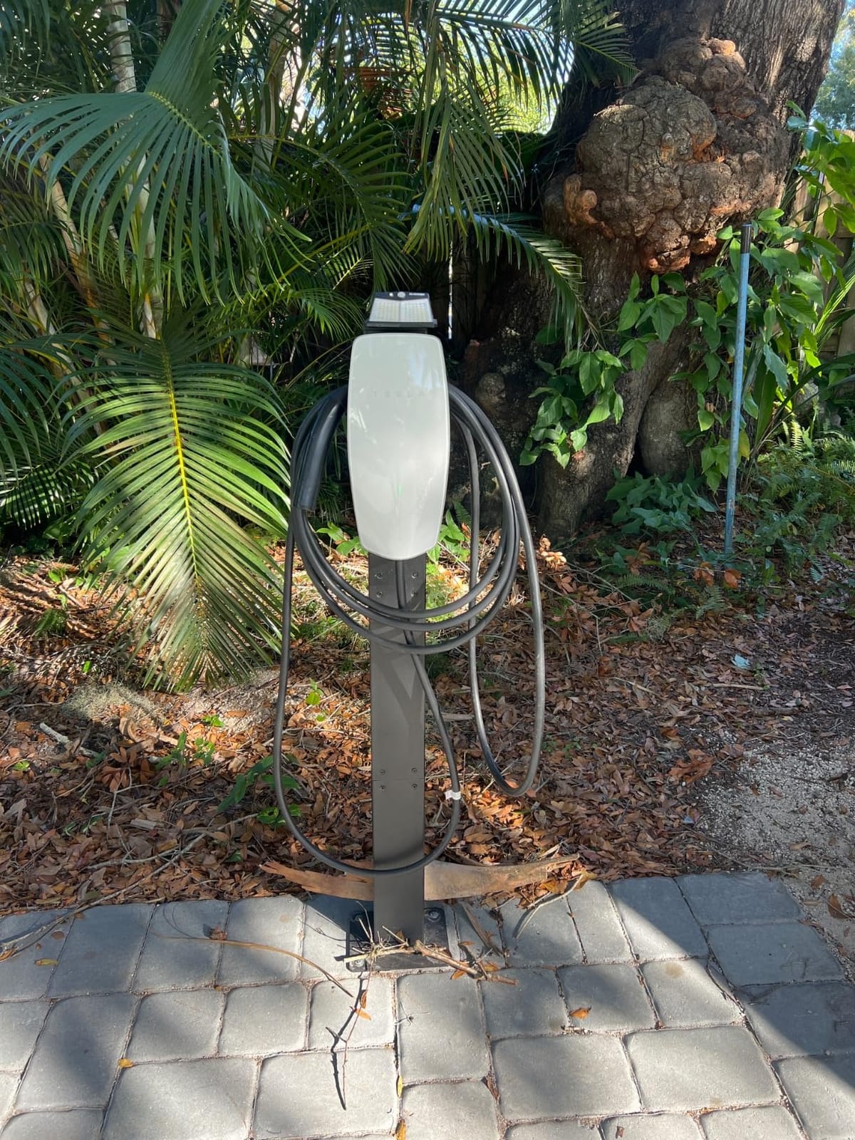 Tesla Charger Stand & EV Charger Pedestal, Universal Outdoor Charging Station Stand, Heavy-Duty Steel with Internal Cable Management, Metallic Black customer photo 2