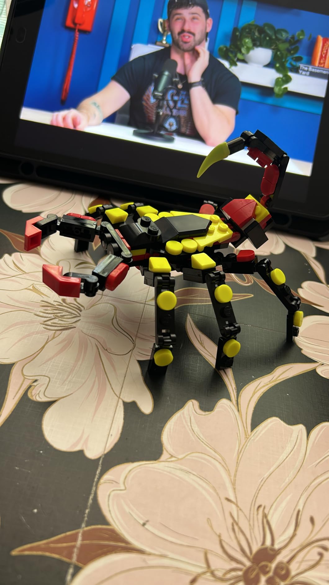 Creator 3 in 1 Wild Animals Surprising Spider Toy - Building Toy with 3 Build Options, Spider, Scorpion, or Snake - Animal Figures for Kids, Boys & Girls, Ages 7+ - Gift Idea for Birthday - 31159 customer photo 2