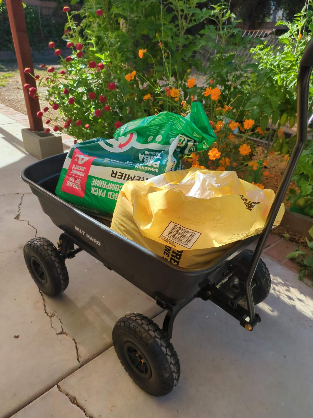 BILT HARD Poly Garden Dump Cart 1200 lbs with No Flat Tires, Quick Release, 2-in-1 Convertible Handle, 7 Cu Ft Dump Wagon Heavy Duty for Yard, Outdoor customer photo 2