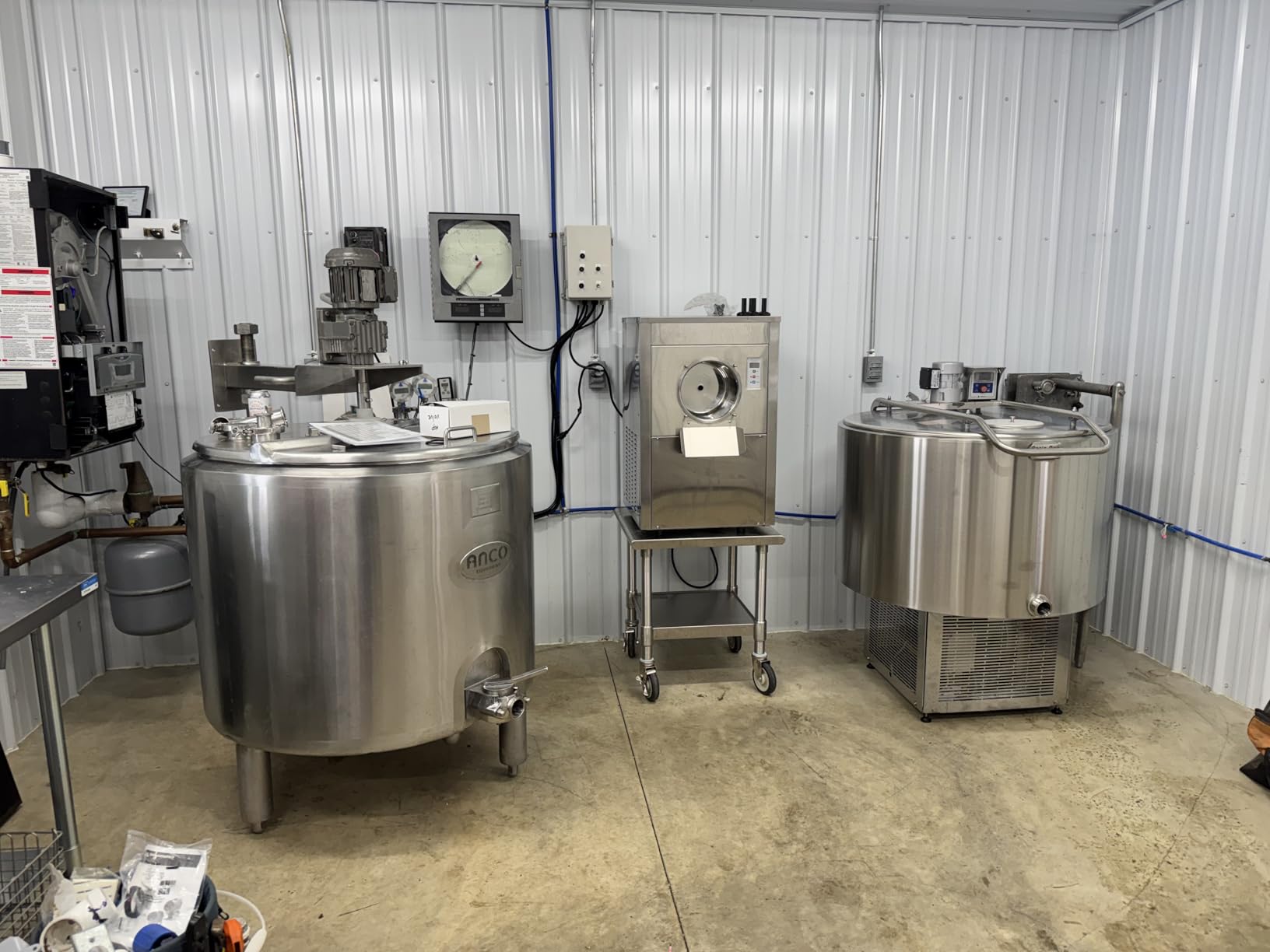 Commercial Hard Ice Cream Maker Machine 1400W 110V 3 to 4 Gallons Per Hour Gelato Ice Cream Machine with Auto Clean LED Panel Perfect for Snack Bar Restaurants customer photo 2