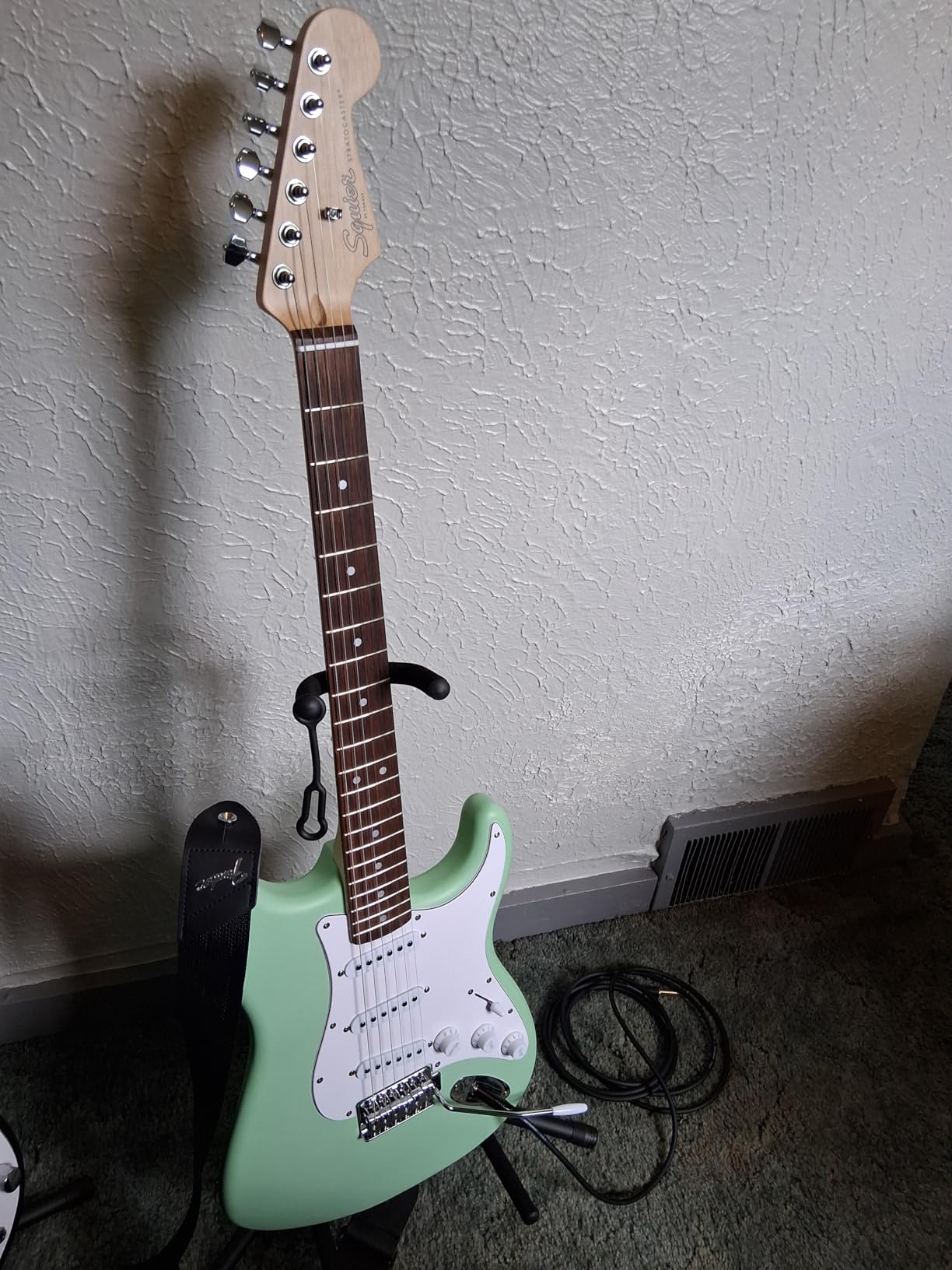 Fender Squier Stratocaster Electric Guitar - Surf Green Bundle with Amplifier, Gig Bag, Cable, Strap, Picks, and Austin Bazaar Instructional Video customer photo 2