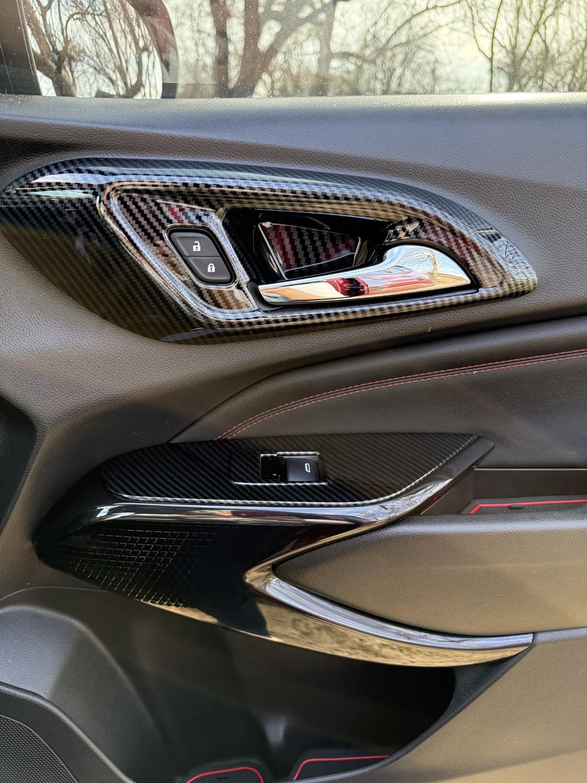 MUXEE Door Handle Bowl Cover, for Chevrolet Trax 2024 2025 2026 Interior Car Door Handle Bowl Cover Car Sport Accessories -Carbon Fiber customer photo 2