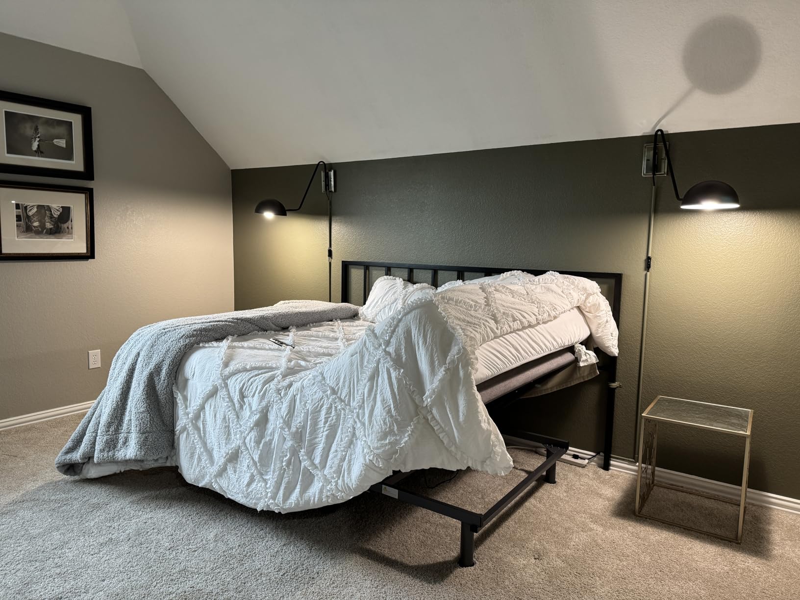 Heavy Duty King Adjustable Bed Frame, Wireless Remote, Dual USB Ports, Ergonomic Upholstered Bed Frame, Lift Motor, Under Bed Lighting, Independent Head and Foot Tilt customer photo 1