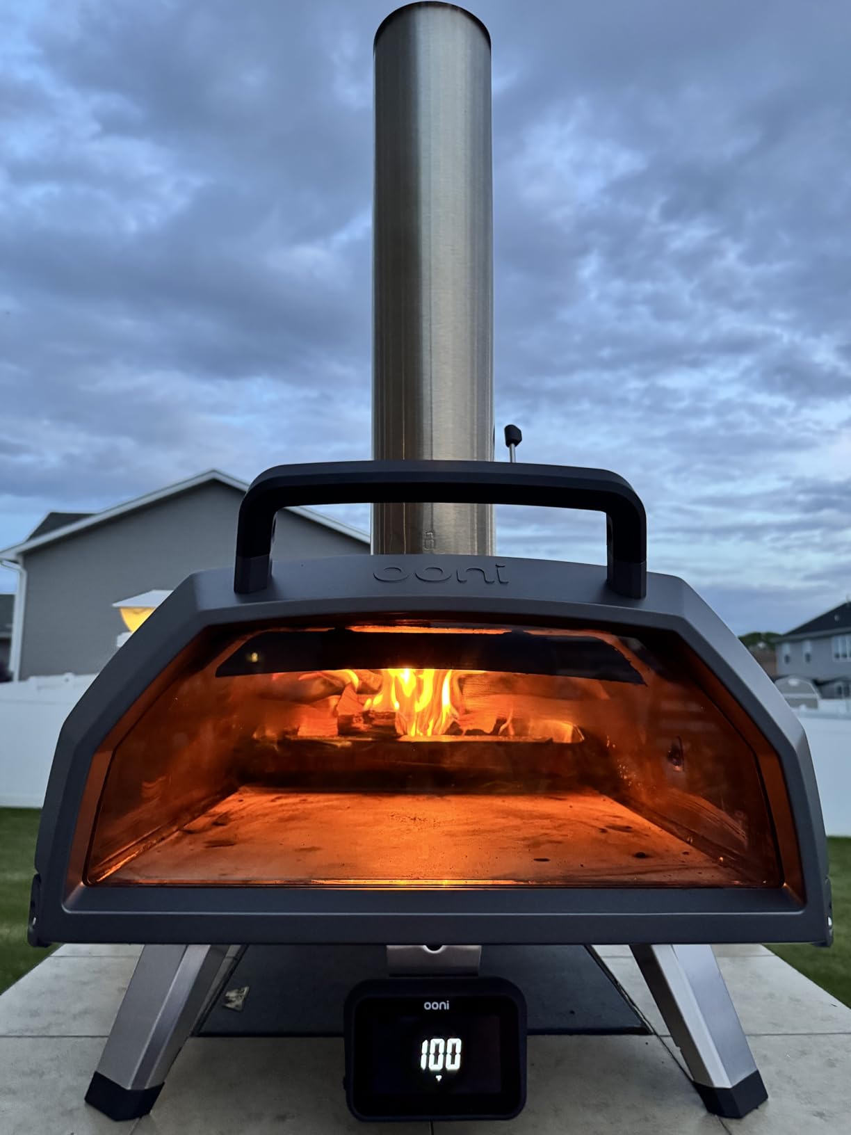 Ooni Karu 2 Pro Multi-Fuel Pizza Oven - Wood and Gas Outdoor Pizza Oven with Pizza Stone & Integrated Thermometer, Pizza Oven Outdoor, Dual Fuel 16 Inch Pizza Maker, Outdoor Cooking Grill customer photo 2