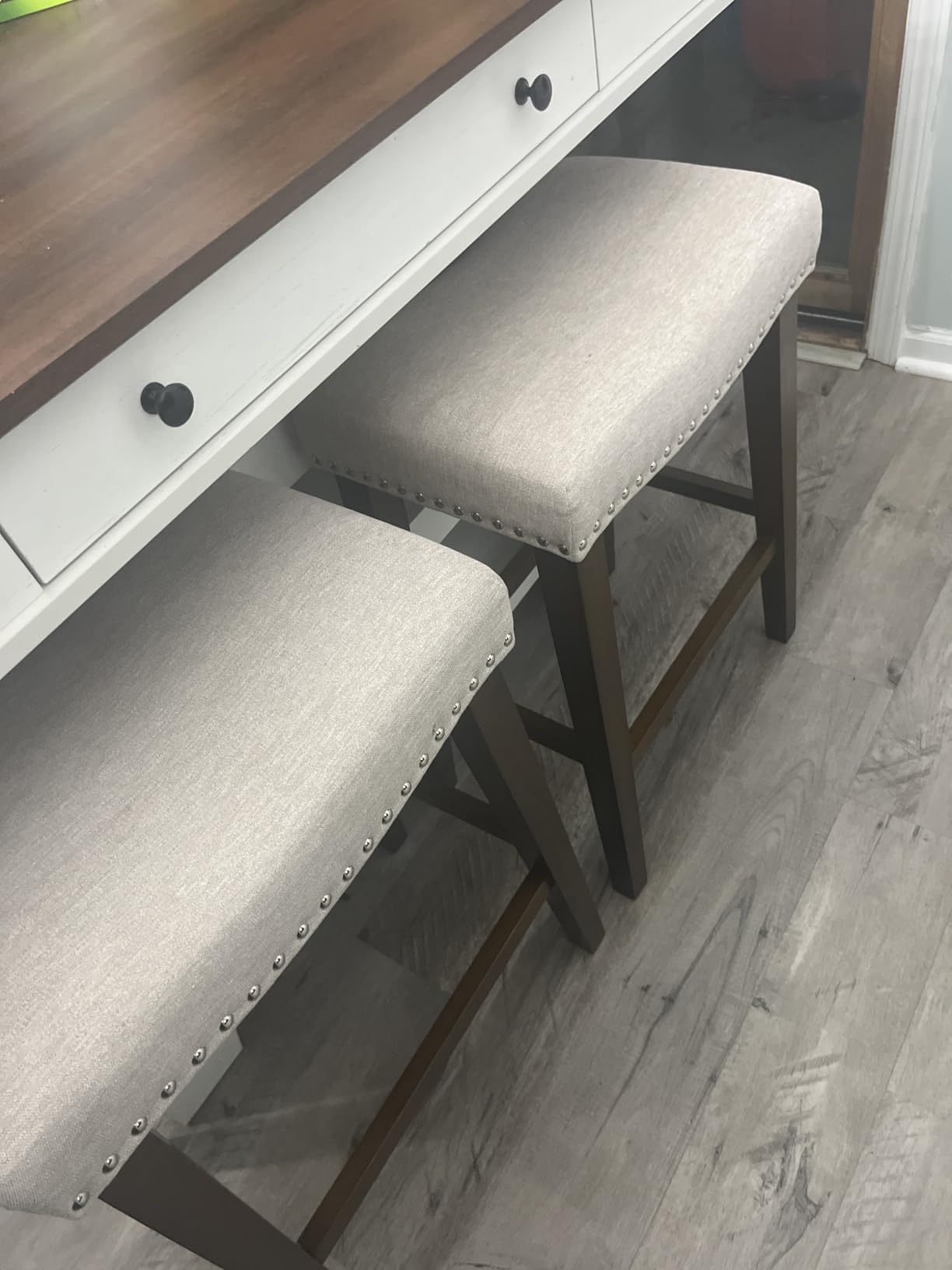 PrimeZone 26 Inch Solid Wood Saddle Backless Bar Stools Set of 2, Beige | Counter Height Barstools with Footrest & Nailhead Trim, Modern Farmhouse Upholstered Linen Counter Stools for Kitchen Island customer photo 2