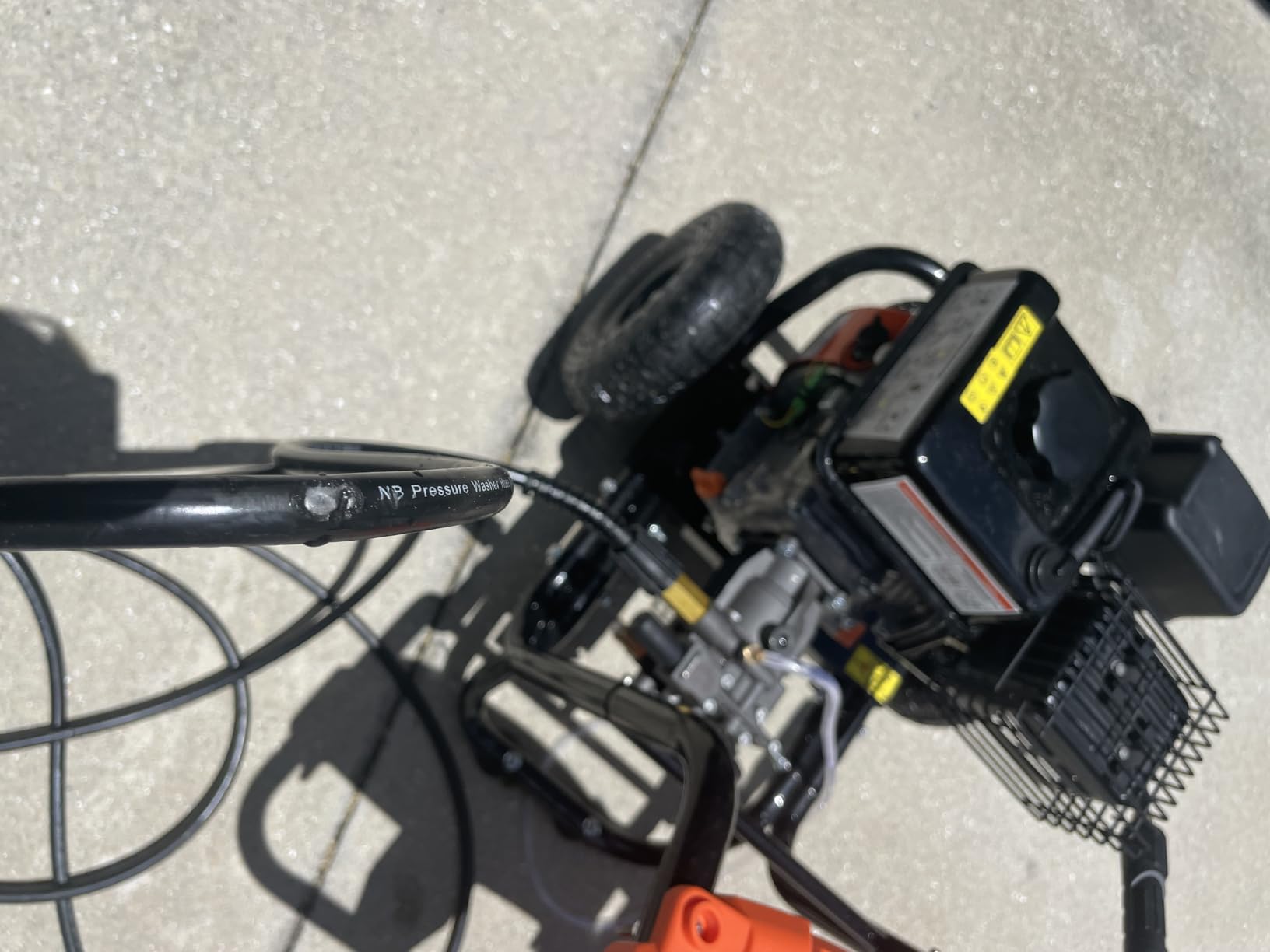 Gas Pressure Washer, 3500 PSI 2.6 GPM, Gas Powered Pressure Washer with Aluminum Pump, Spray Gun and Extension Wand, 5 Nozzle Set, for Cars, Fences, Homes, Driveways, Patios Furniture Horizontal customer photo 1