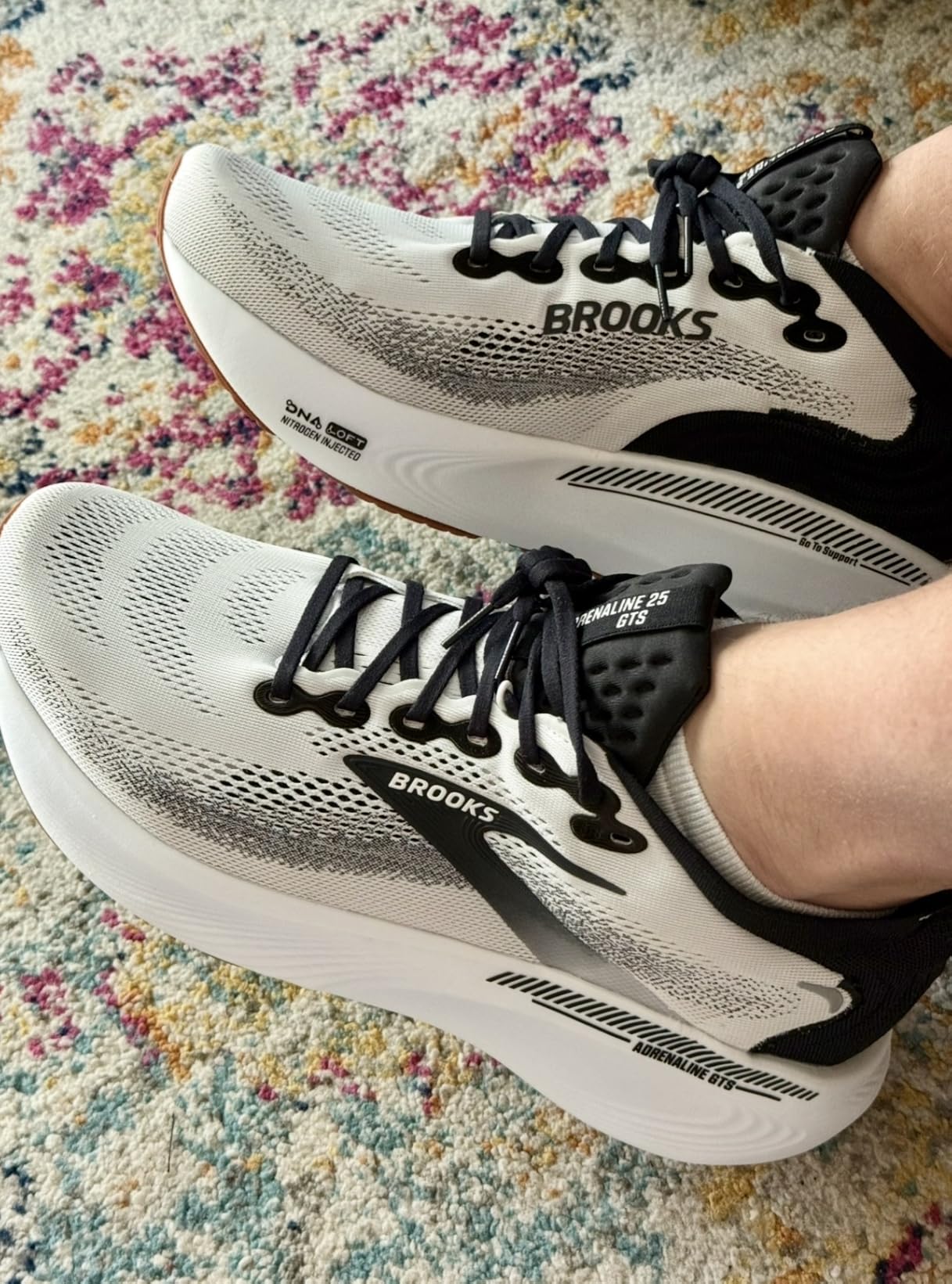 Brooks Men's Adrenaline GTS 25 Running Shoe customer photo 1
