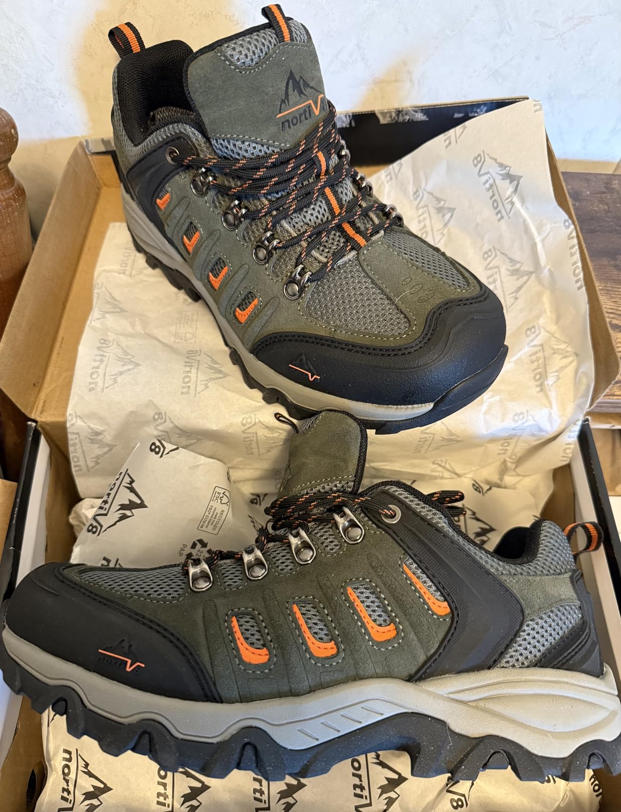 NORTIV 8 Men's Waterproof Hiking Shoes Leather customer photo 1