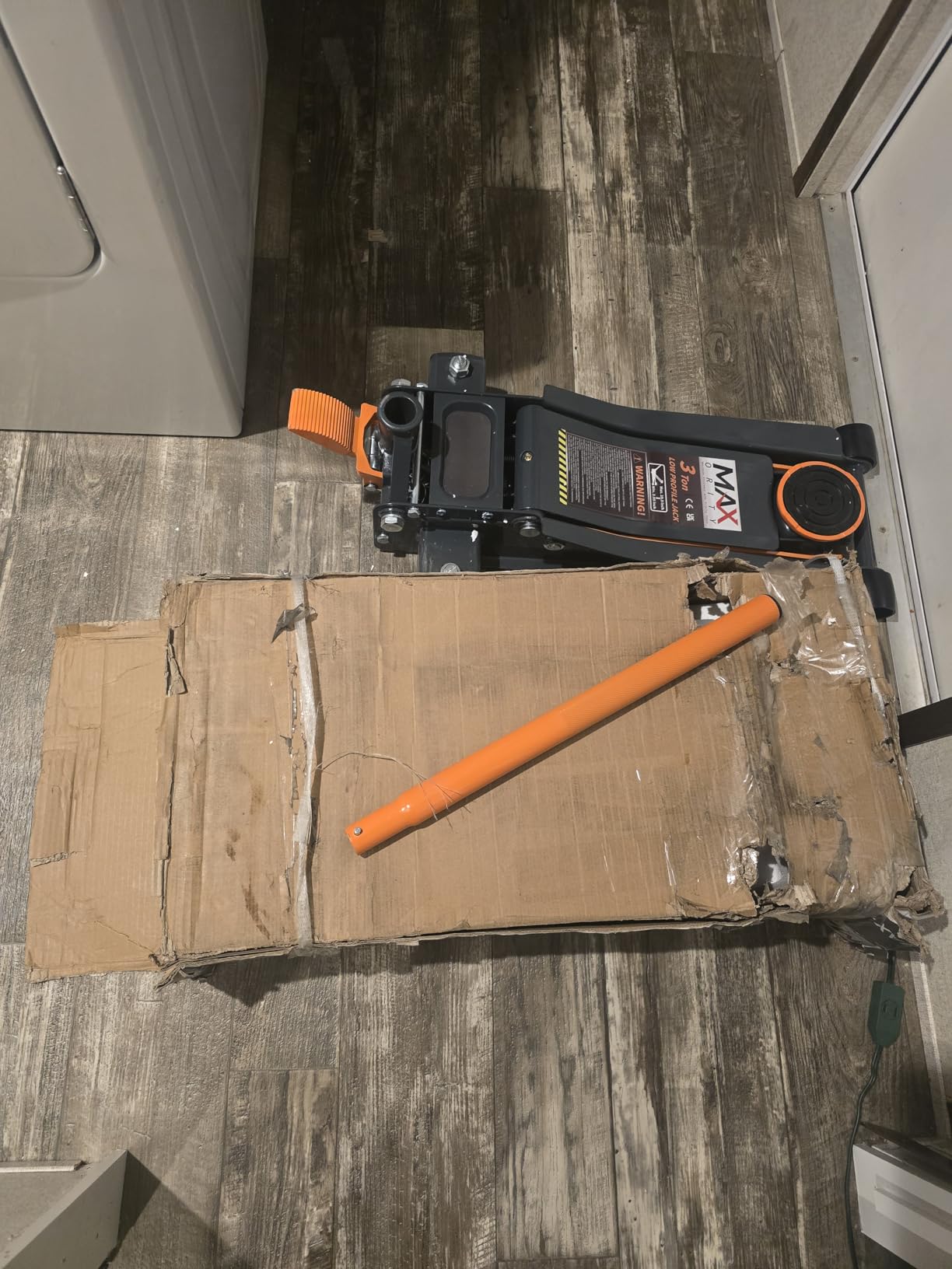 3-Ton (6600lbs) Low Profile Hydraulic Heavy-Duty Steel Floor Jack with Dual Pistons Quick Lift Pump, Home and Workshop Car Maintenance for Various Vehicles (Random Color, 3 Ton Low Profile) customer photo 1
