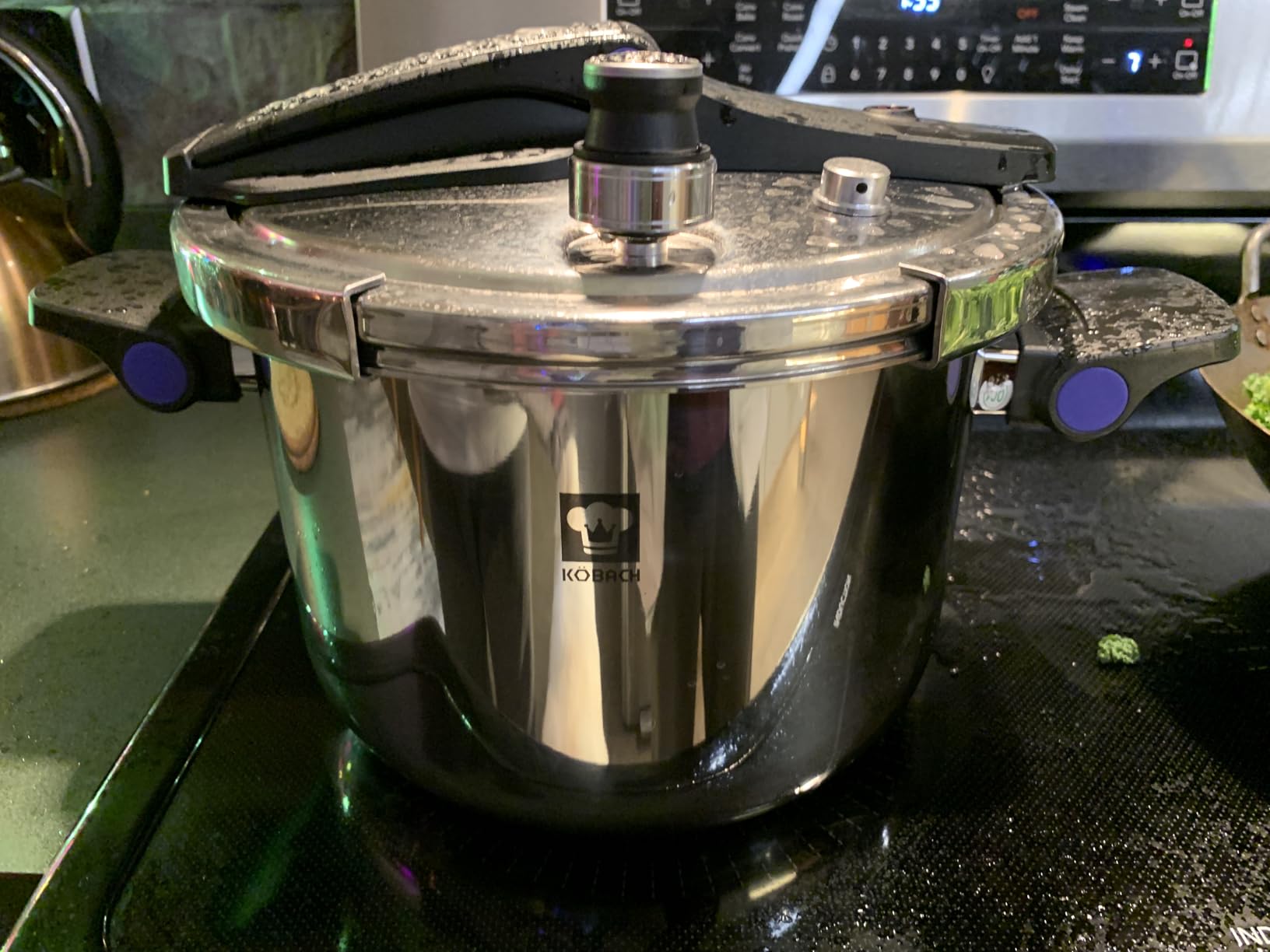 KOBACH 8QT Stainless Steel Pressure Cooker, One-Hand Opening Design customer photo 2