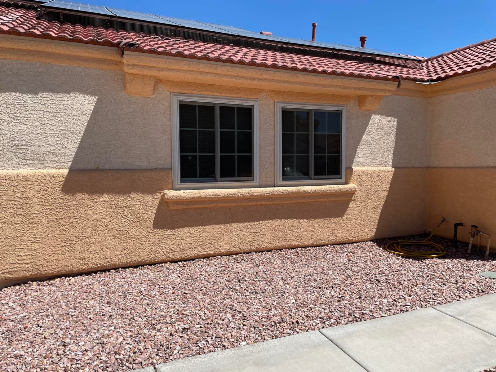 Graco EVO Plus HVLP Paint & Stain Sprayer, Electric Brass Nozzles | 4 brass nozzles (1-3mm), 40oz cup, adjustable pattern control, no thinning needed, fast PowerFlush cleanup customer photo 2