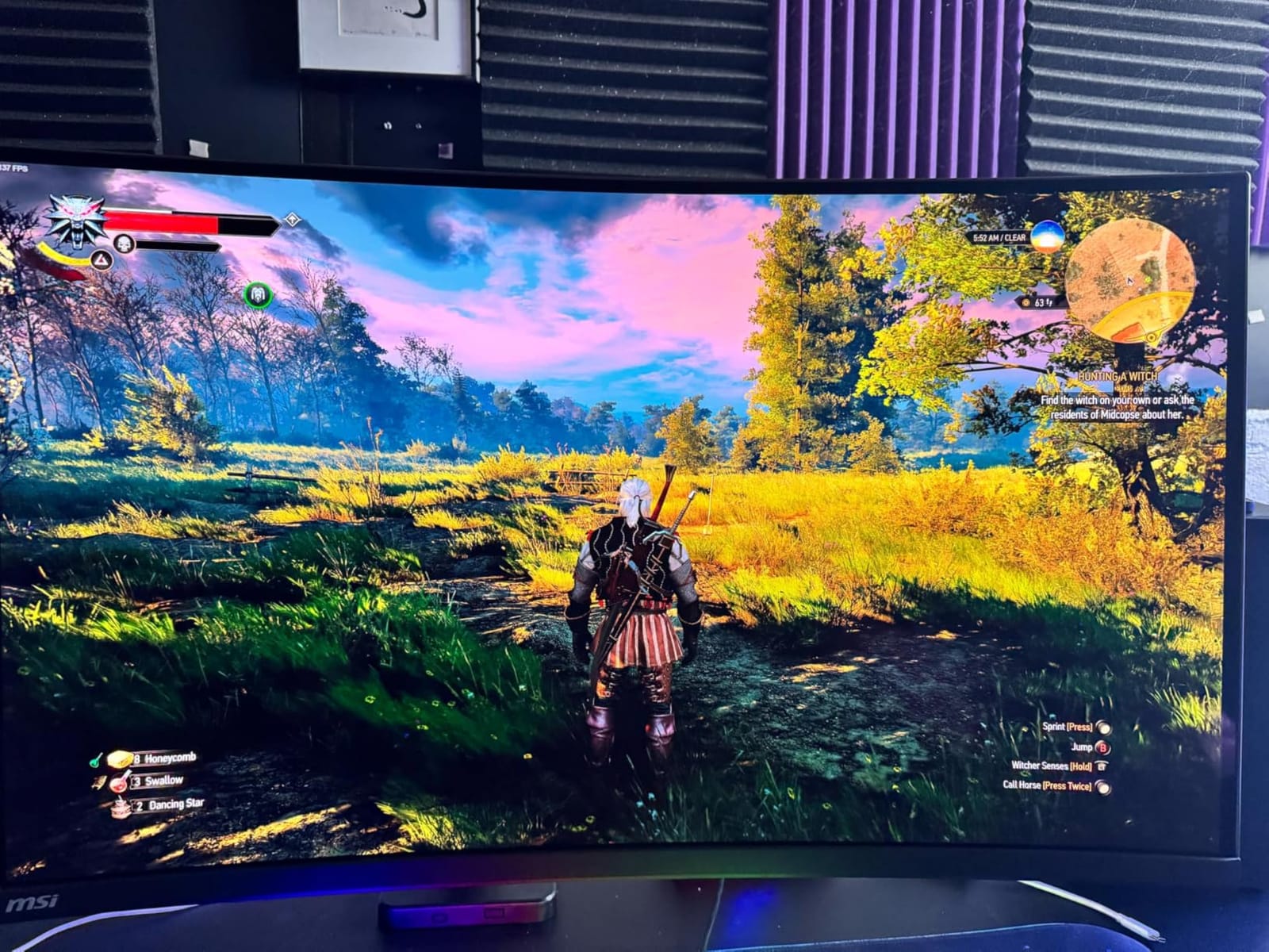 MSI MAG 321CUP QD-OLED, 32-Inch, 4K UHD, 3840x2160, OLED Monitor, 165Hz, 0.03ms, DisplayHDR True Black 400, G-SYNC Compatible, HDMI 2.1, DP 1.4a, USB C (15W PD), Tilt/Height Adjustable, Black customer photo 2