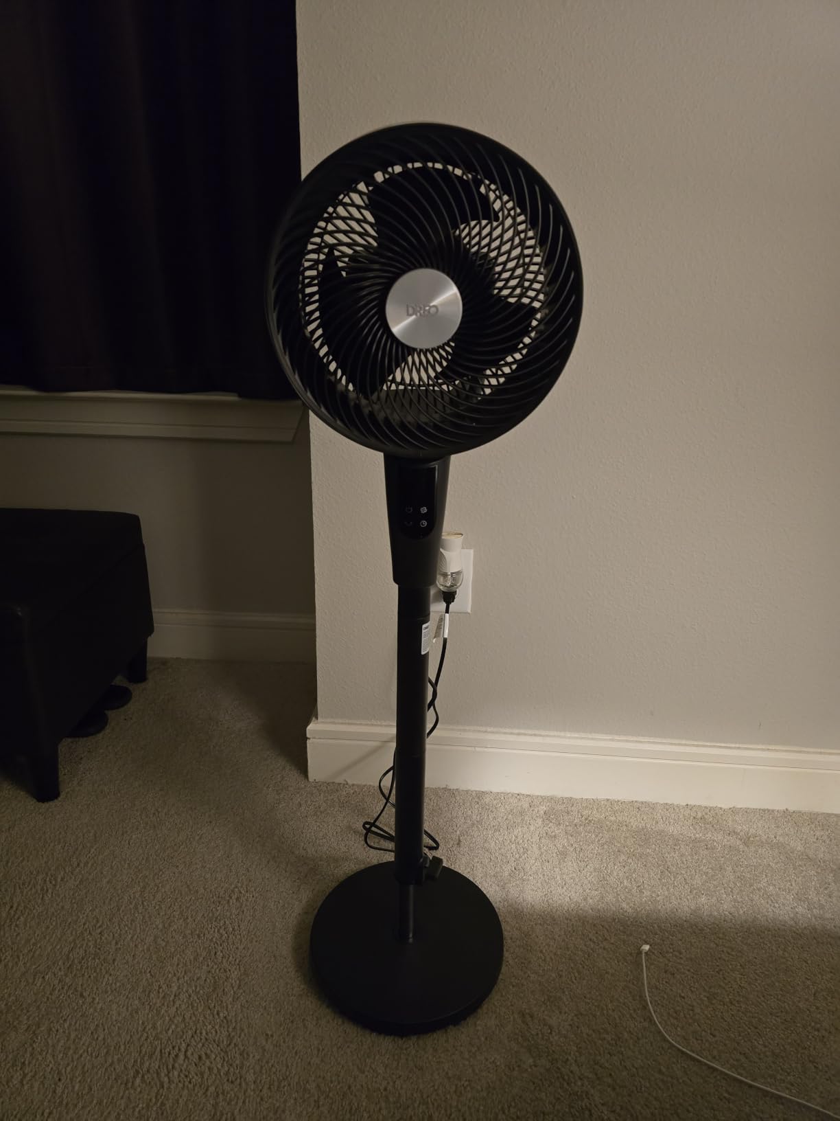 DREO Fan for Bedroom, 2026 Upgraded, 90ft Airflow, Quiet Fan, 90° Oscillating Standing Fan for Whole Room, DC Motor, 8+H Speeds, 3 Modes, 38-42'' Adjustable Height, 8H Timer, 105° Manual Vertical customer photo 2