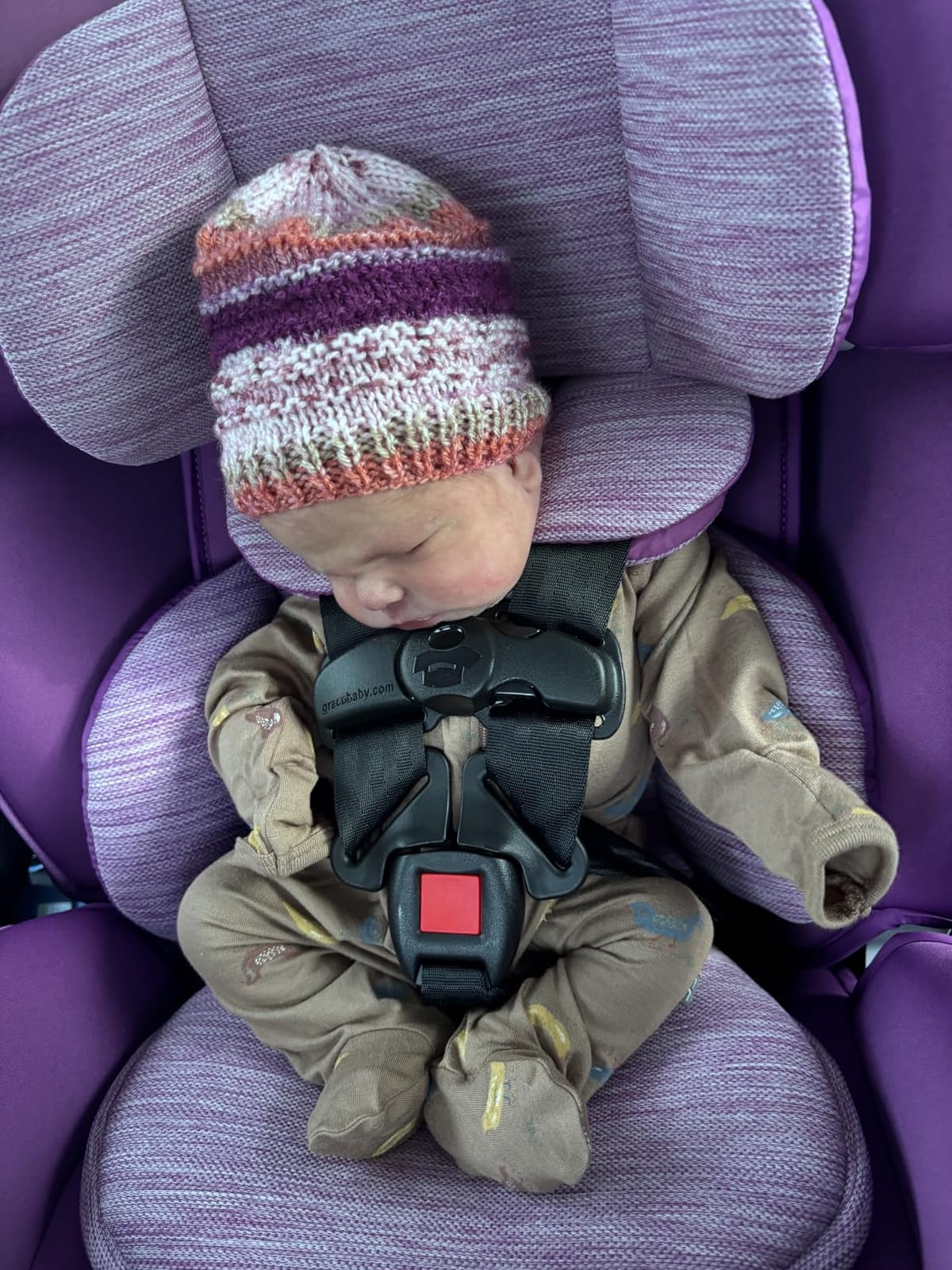 Graco SlimFit3 LX 3-in-1 Convertible Car Seat, Slim Car Seat Fits 3 Across, Rear Facing, Forward Facing, to Highback Booster Seat, Perfect for Baby Travel & Gift for New Parents, Kunningham customer photo 1