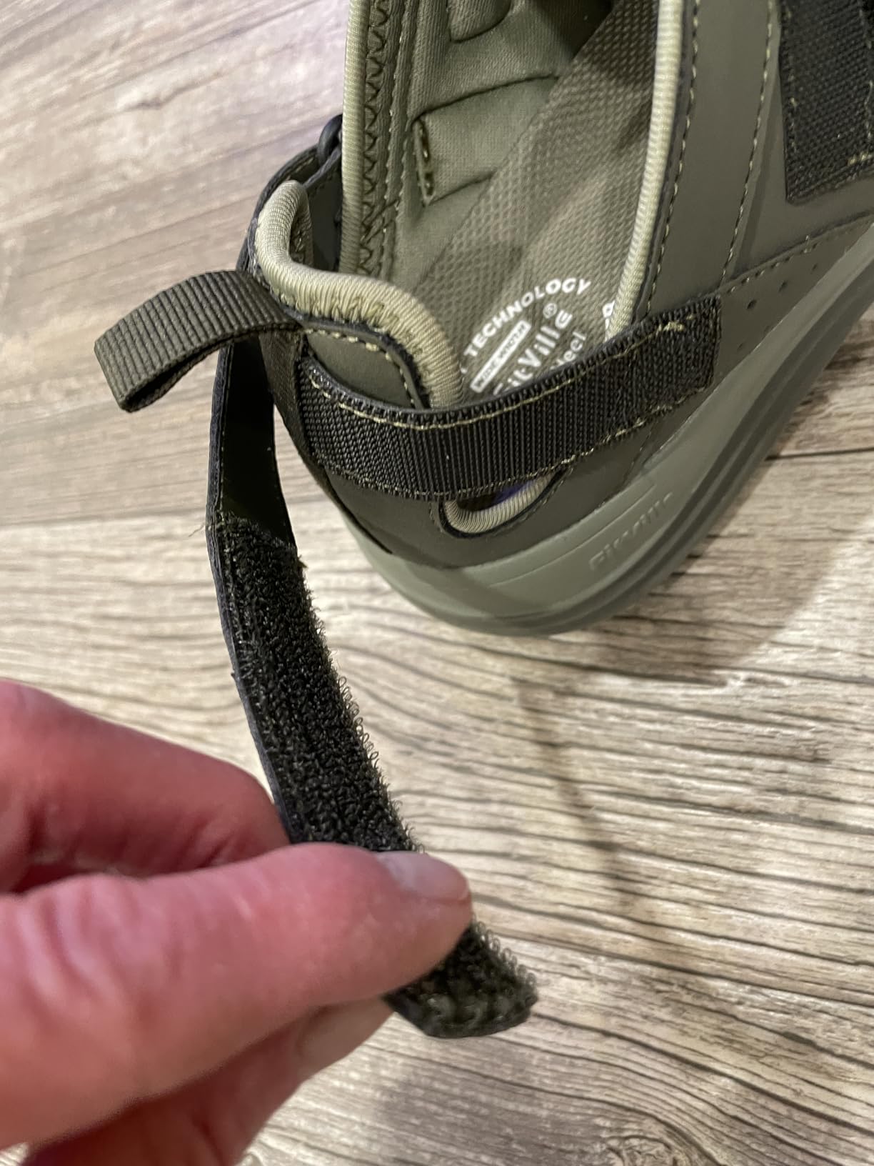 FitVille Diabetic Shoes for Women Extra Wide Width Diabetic Womens Sandals, Walking Shoes with Adjustable Closures Arch Support, Orthopedic Sandals for Flat Feet Heel Pain Relief,Plantar Fasciitis customer photo 2