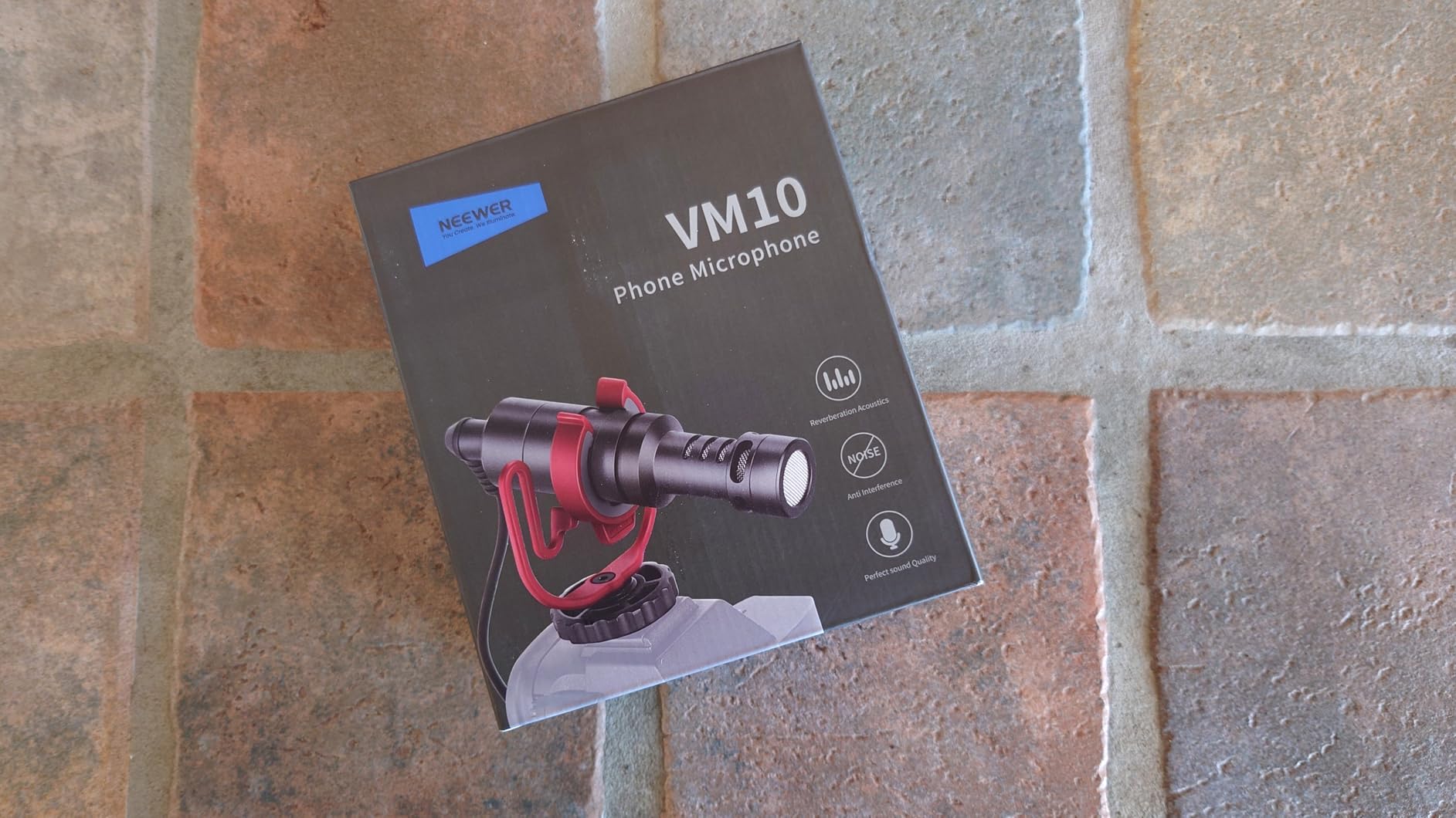 Neewer VM10 Plug & Play Vlog Microphone customer photo 1