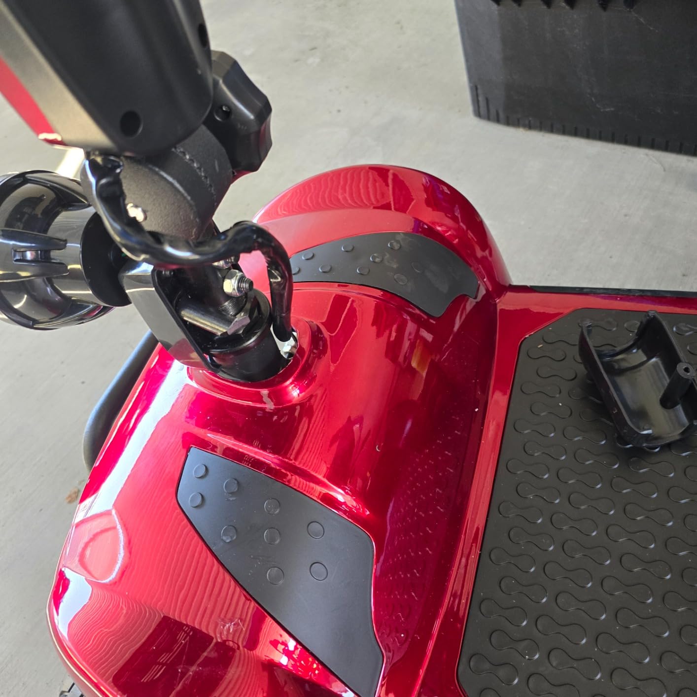 MS02 MAX All Terrain 1000W Electric Mobility Scooter for Adults& Seniors - 500LBS Load & 32 Miles Range Powerd Wheelchair Device w/Off-Road Absorber, Bluetooth Speaker, Dual Baskets, LED Light System customer photo 1