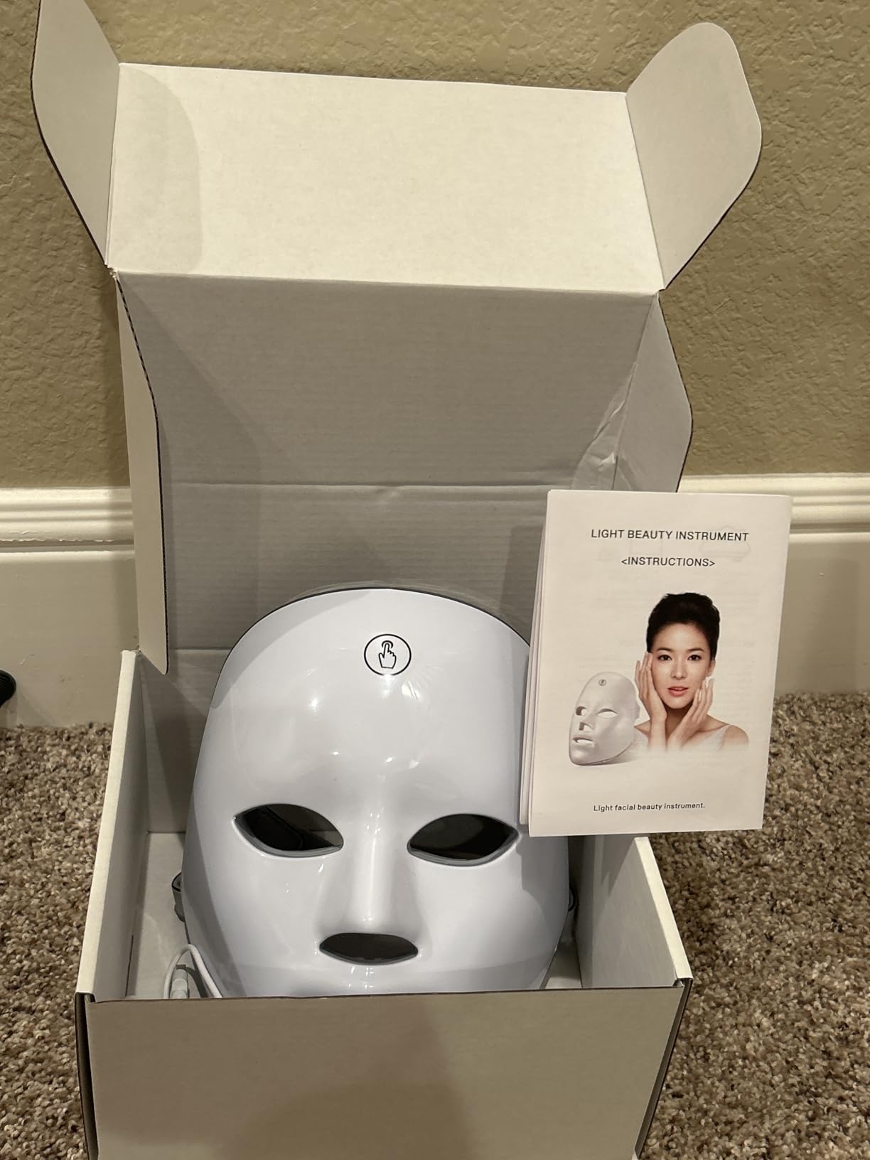 7-1 Colors Red Light Therapy For Face, LED Facial Skin Care Mask, Red Light Mask for Face, LED Facial Mask Light, Salon or Home, White customer photo 1