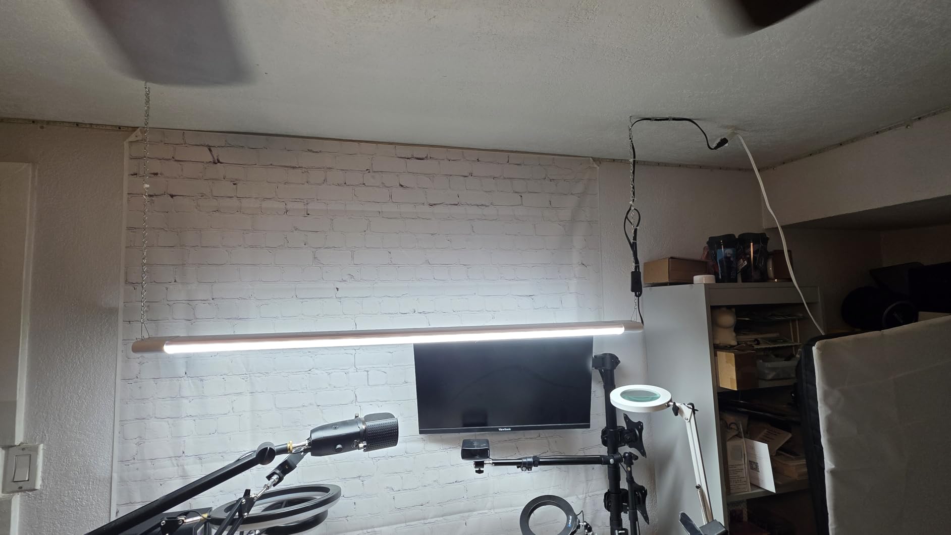 ALUSSO LED Shop Lights 4FT for Garage, 4800LM Adjustable 20W/30W/40W, 5CCT 2700K 3000K 4000K 5000K 6500K, 120V, Warm to Cool Daylight Linkable Shop Lights for Workshop, ETL, 2 Pack customer photo 1