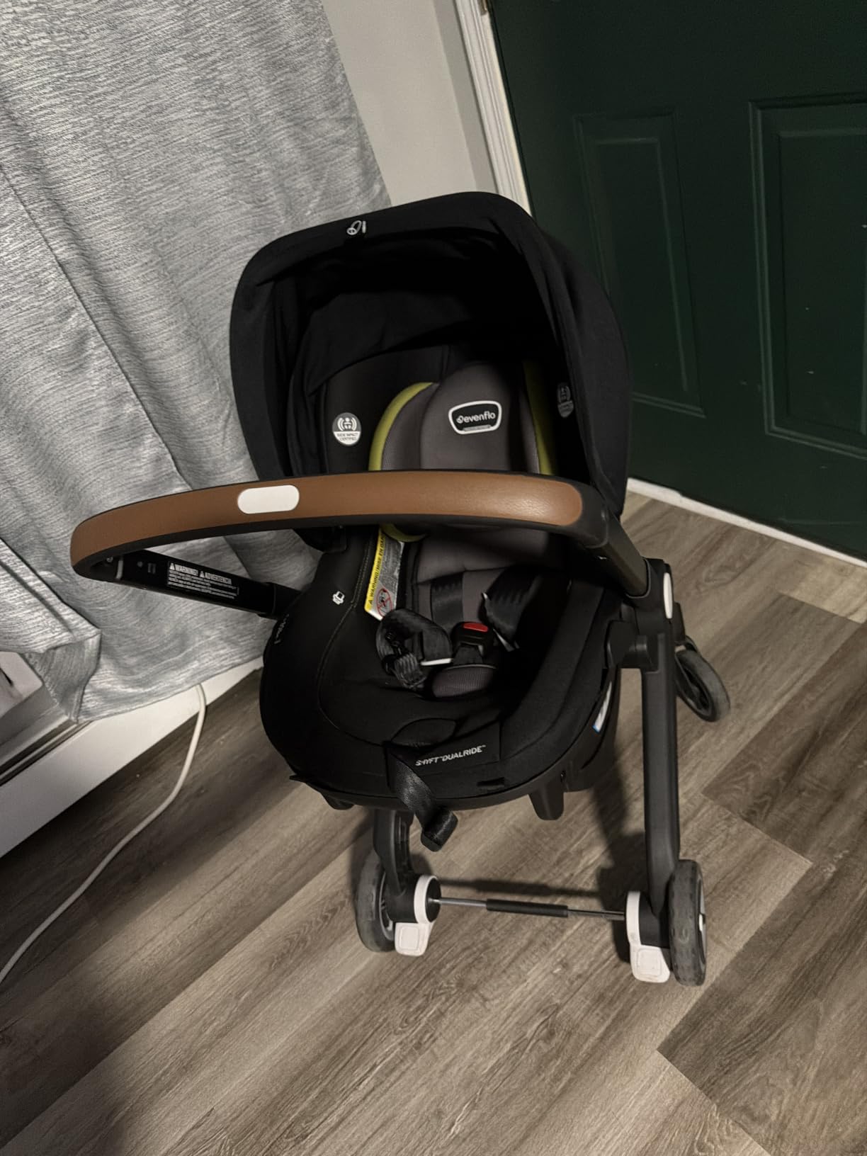 Evenflo Shyft DualRide Preemie and Infant Car Seat Stroller Combo with Carryall Storage Bag and SensorSafe Technology, 3-30 lbs (Boone Gray) customer photo 2