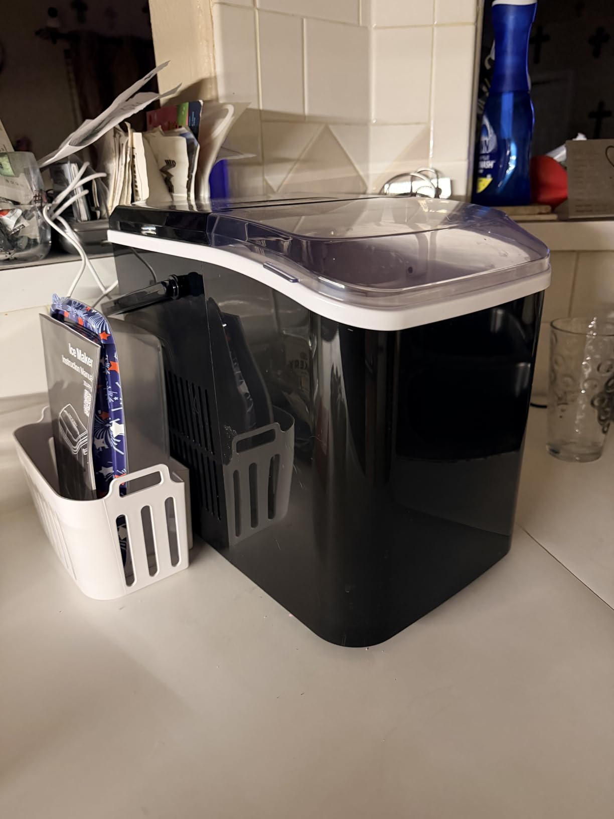 Silonn Countertop Ice Maker with 2.5L Expandable Ice Basket, 26.5lbs/24H, 9 Cubes in 6 Mins, 2 Ice Sizes, Self-Cleaning & LED Touch Control for Home Kitchen Office customer photo 1