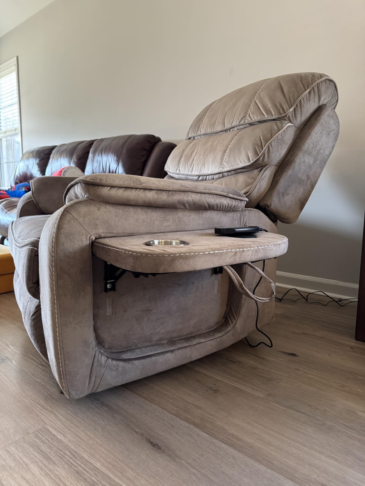 JIKFRIMA Dual Motor Power Lift Recliner Chair for Adults Elderly | Lay Flat Lift Recliners with Heat & Massage, Lumbar Pillow, Cup Holder, Wireless Charger, USB Ports, Velvet Fabric, 400lbs customer photo 1